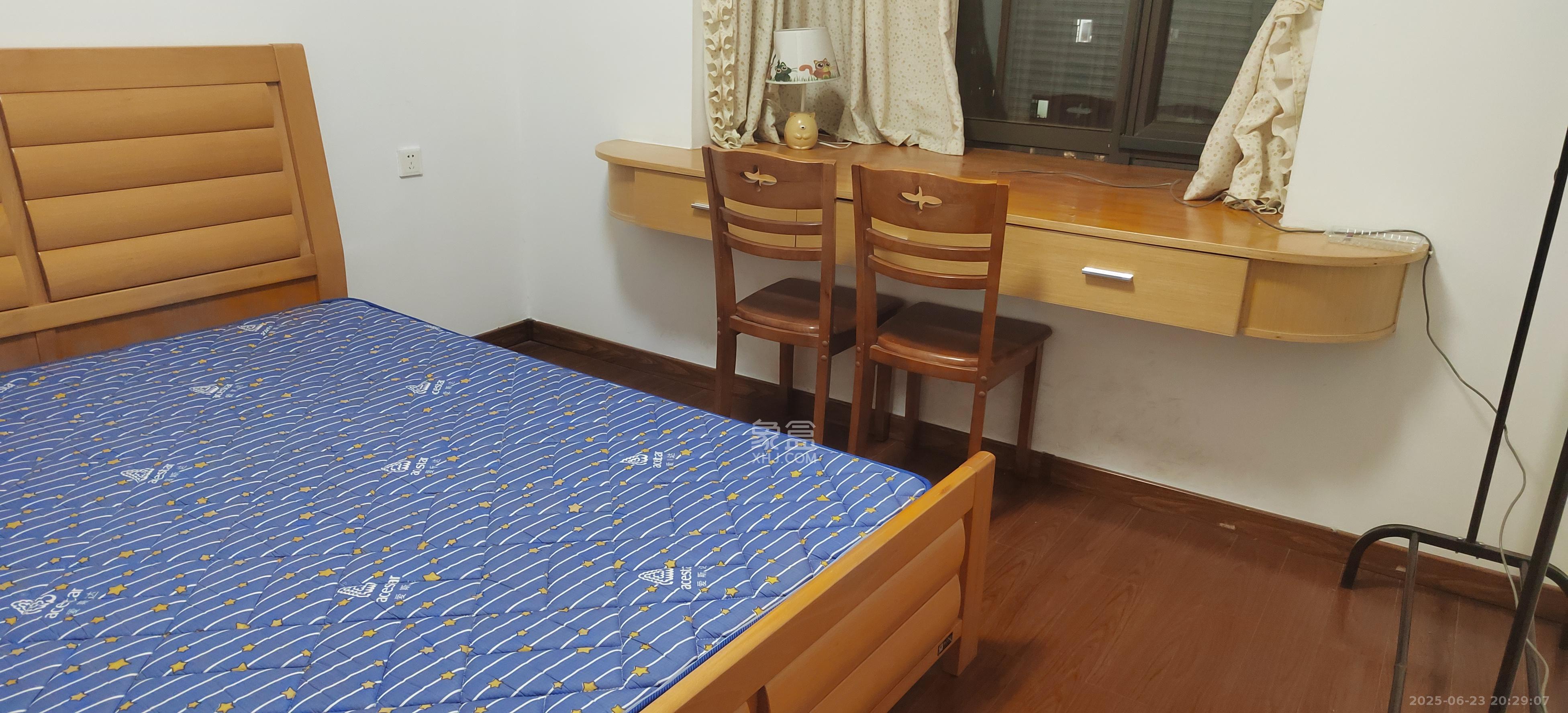 旭辉藏郡（藏郡、旭湘华府)  3室2厅1卫   2300.00元/月室内图