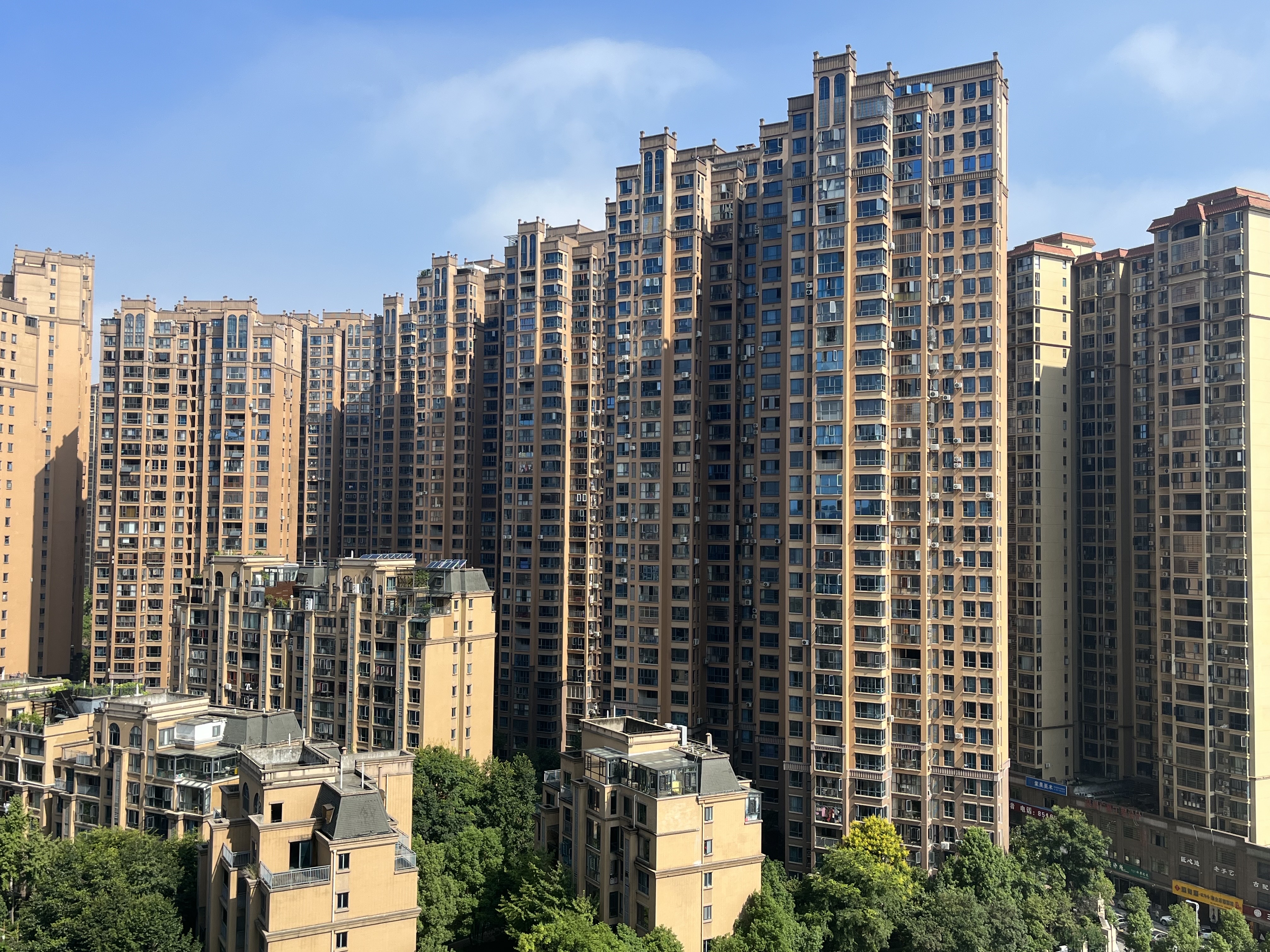 恒隆国际  1室0厅0卫    1200.0元/月室内图