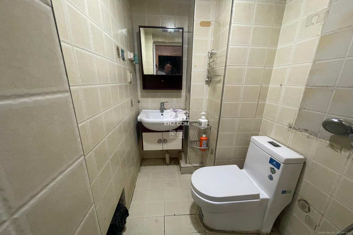 才子佳苑一期/二期  1室1厅1卫    1500.0元/月 才子佳苑一期/二期  1室1厅1卫    1500.0元/月室内图