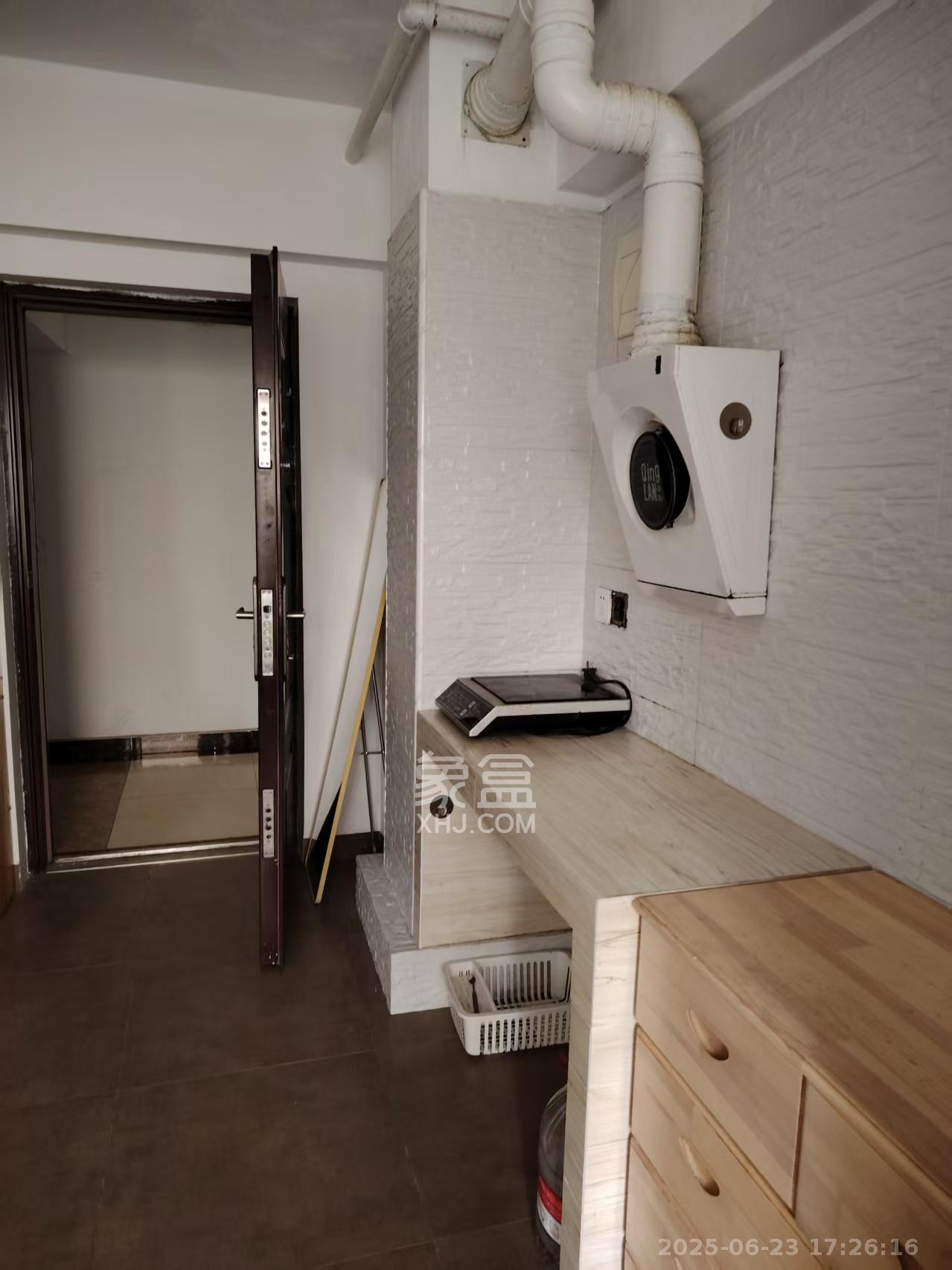中建芙蓉嘉苑  1室1厅1卫   1050.00元/月室内图
