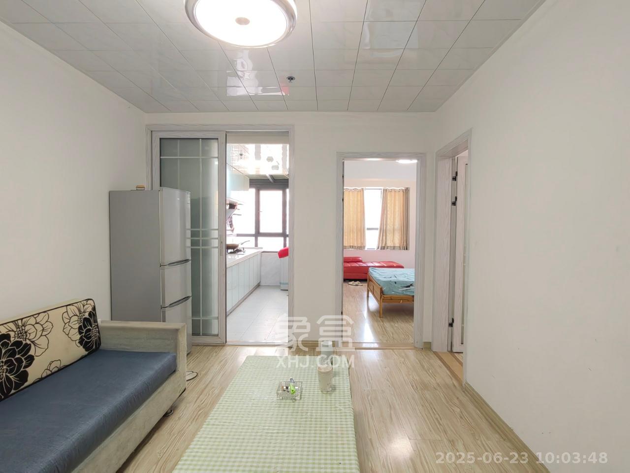 天健城 2室1厅1卫 2600.0元/月 天健城 2室1厅1卫 2600.0元/月室内图