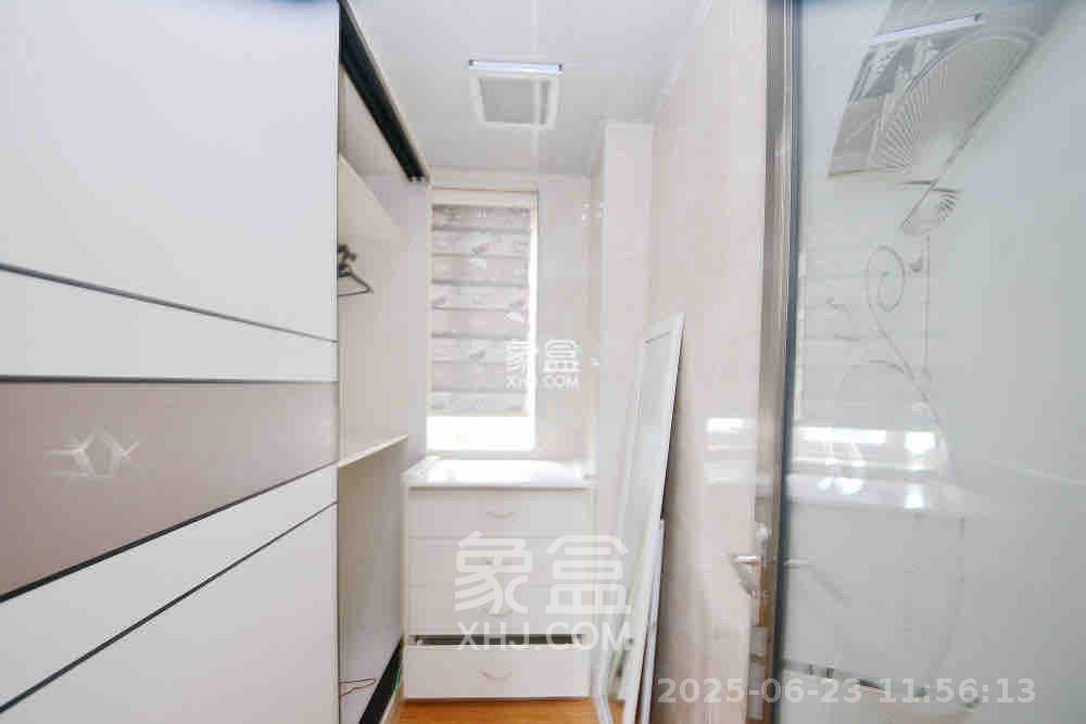 新芙蓉之都  2室1厅1卫   2600.00元/月室内图