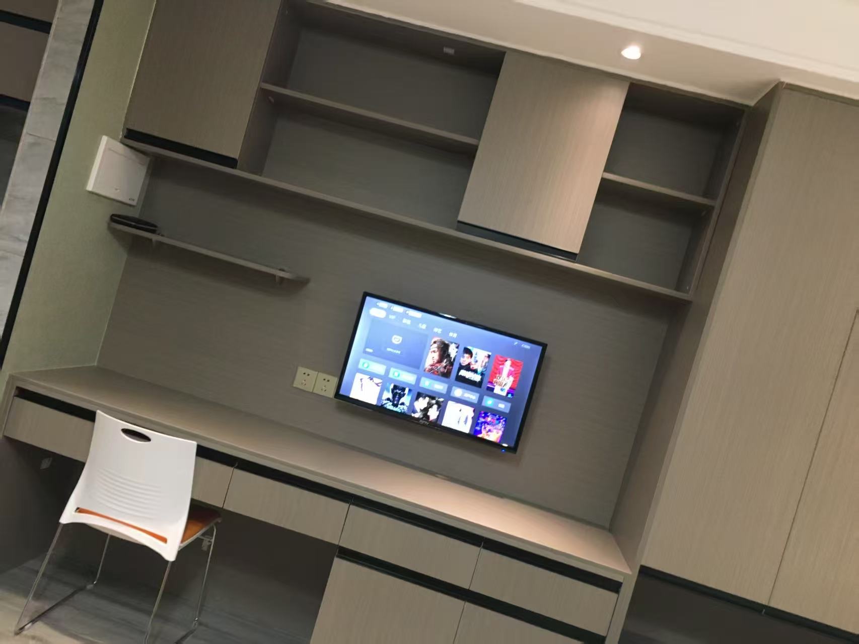 金钟大雁城 1室1厅1卫 1580.0元/月 金钟大雁城 1室1厅1卫 1580.0元/月室内图