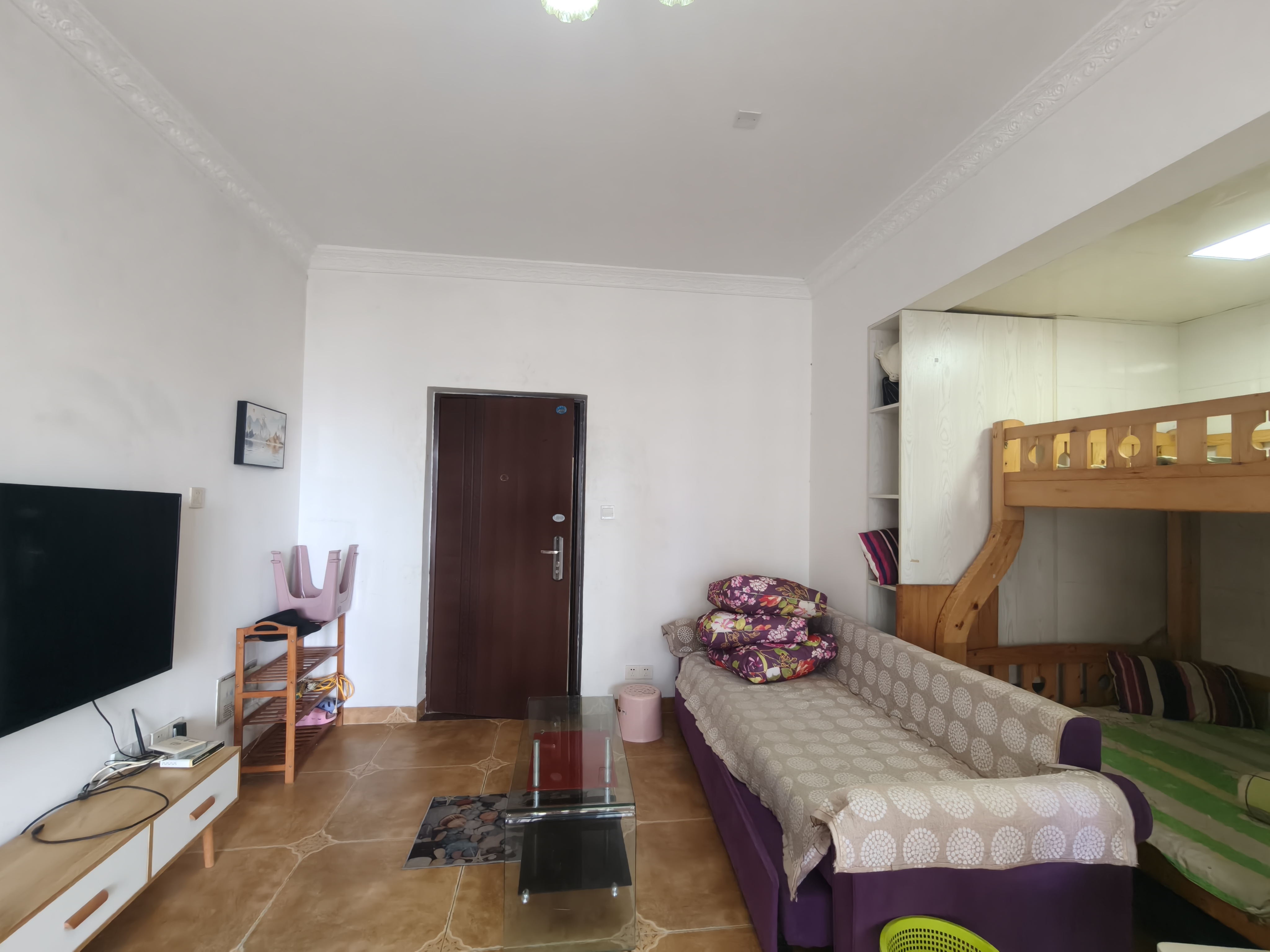 锦地翰城一期 1室0厅1卫 1500.0元/月 锦地翰城一期 1室0厅1卫 1500.0元/月室内图