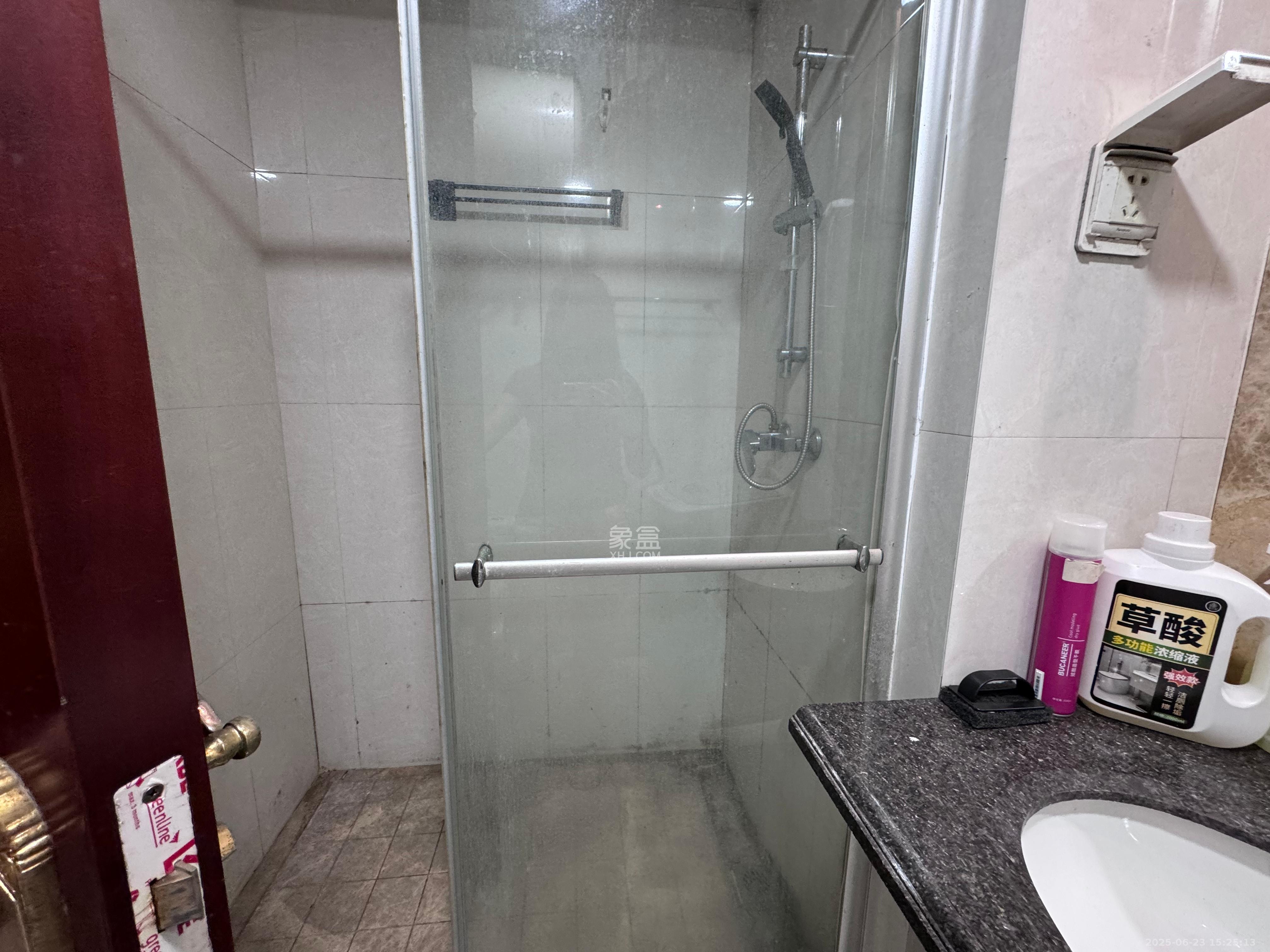 恒大华府  1室1厅1卫   1300.00元/月户型图