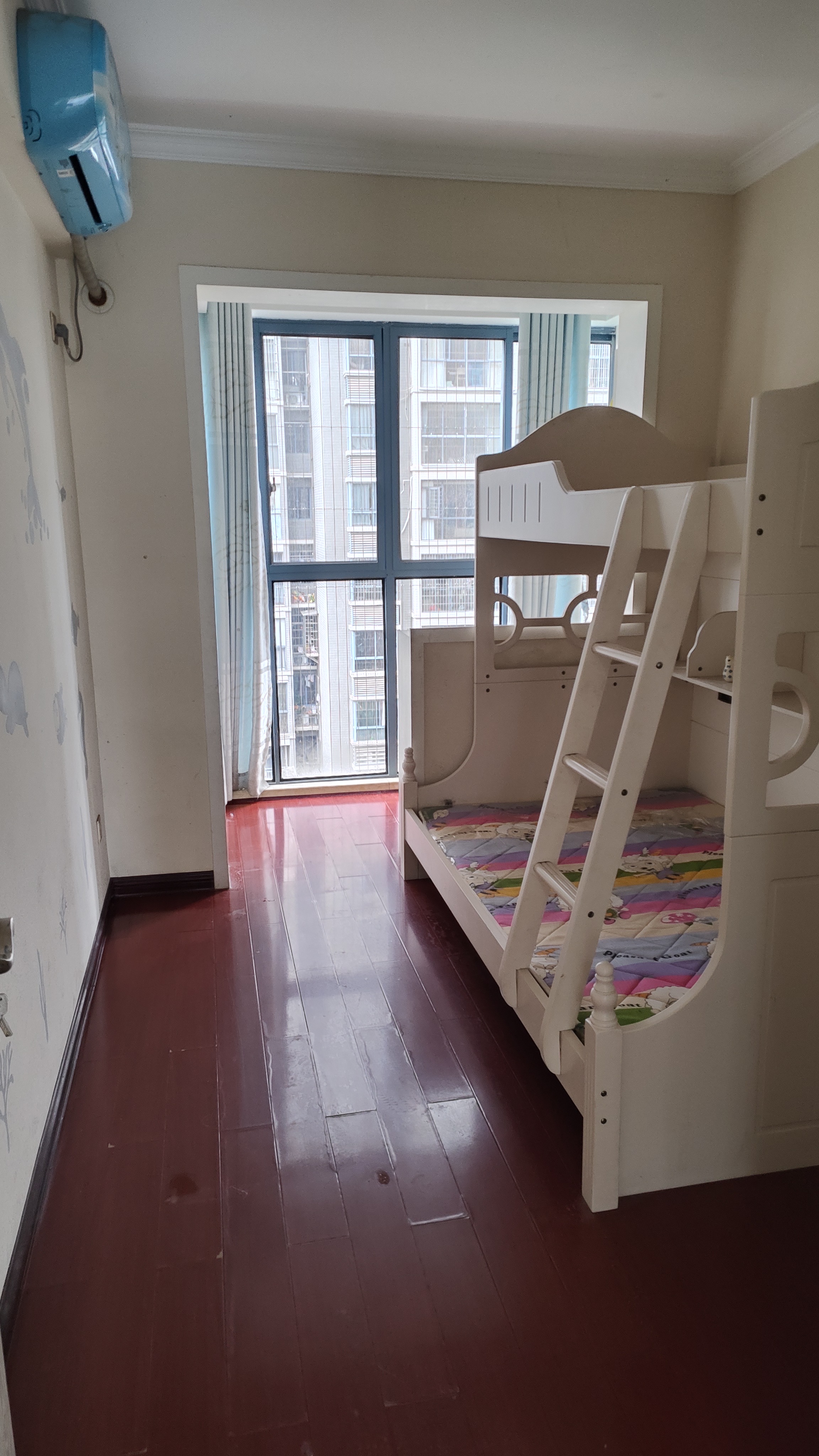 鑫瑞东方明居  3室2厅1卫   2300.00元/月室内图