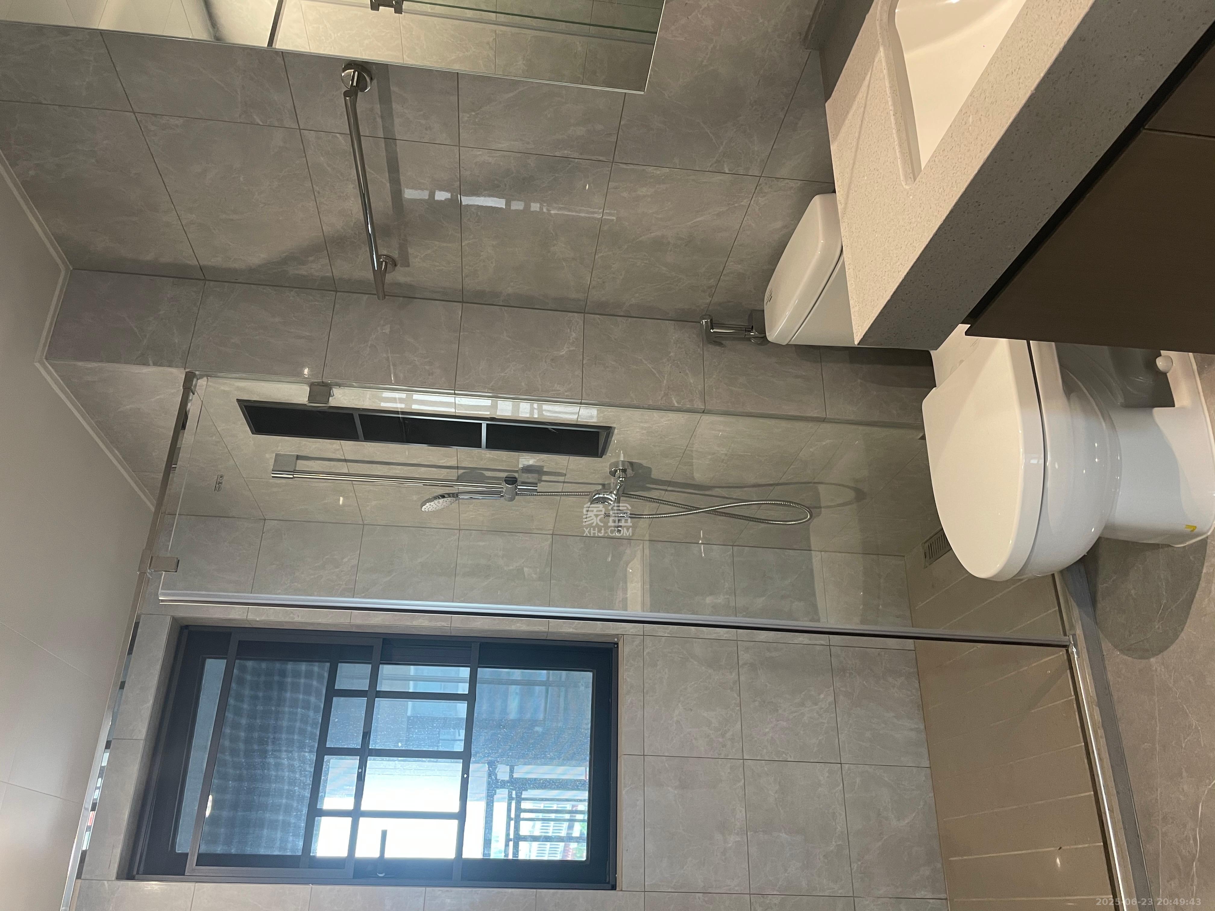 美的云樾  3室2厅2卫   3400.00元/月室内图
