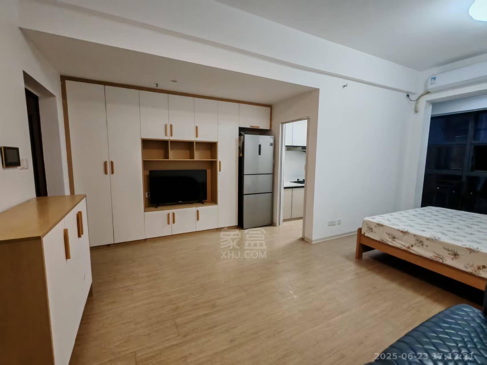 中泰财富湘江 1室0厅0卫 1600.0元/月 中泰财富湘江 1室0厅0卫 1600.0元/月室内图