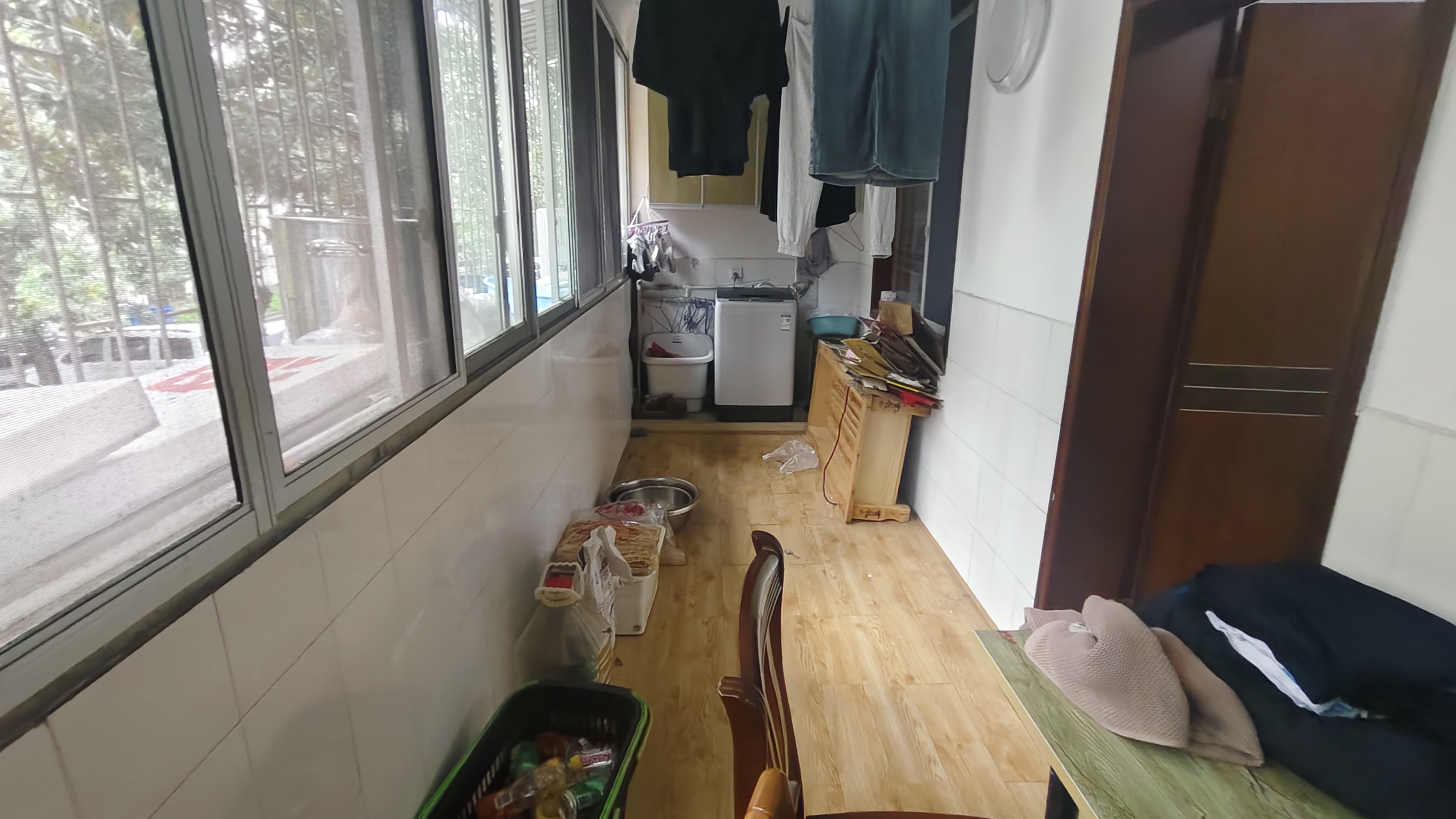 马良小区  3室2厅2卫   1200.00元/月室内图