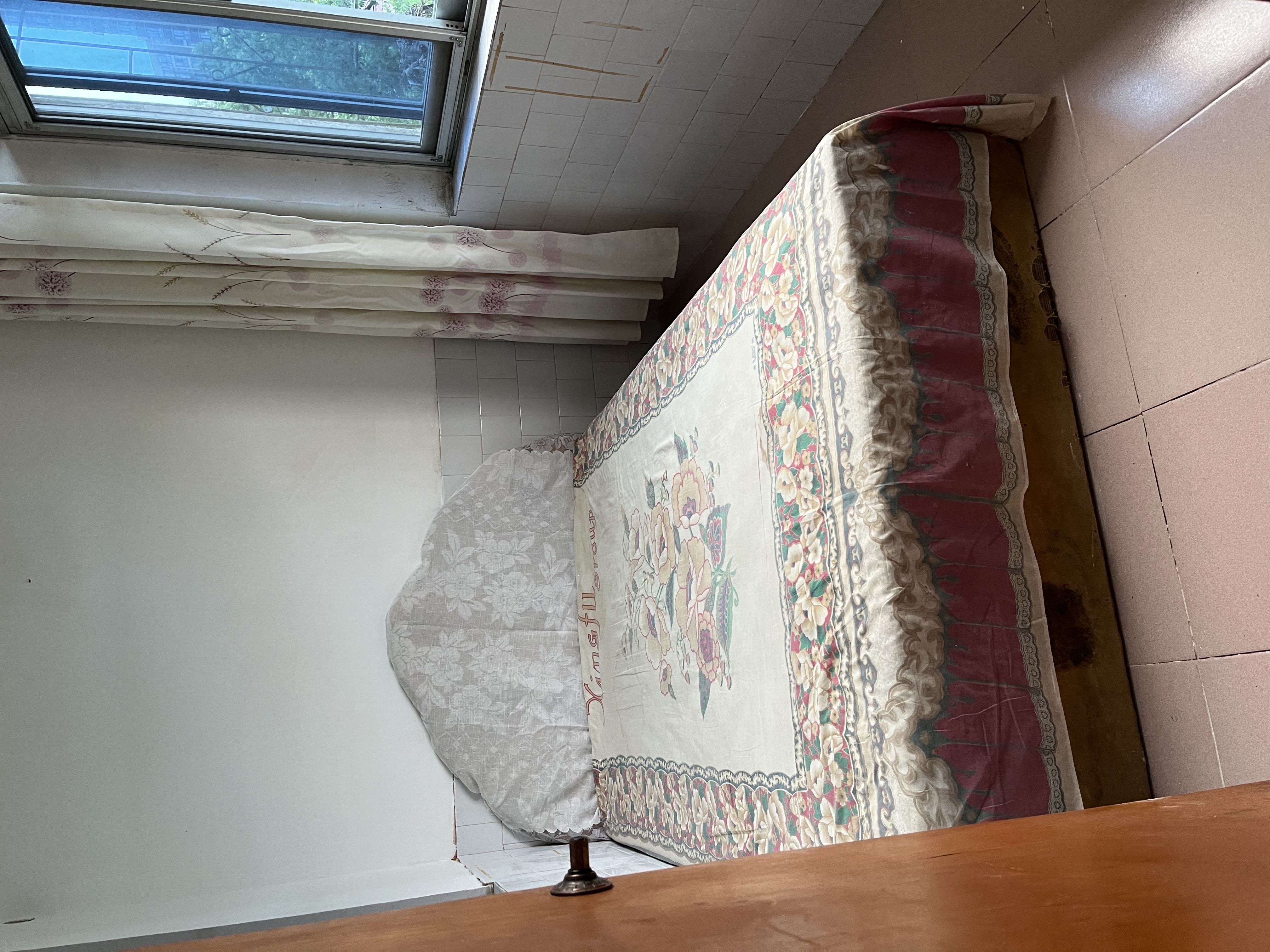 自来水公司家属楼(春檀路) 2室1厅1卫 900.0元/月 自来水公司家属楼(春檀路) 2室1厅1卫 900.0元/月室内图