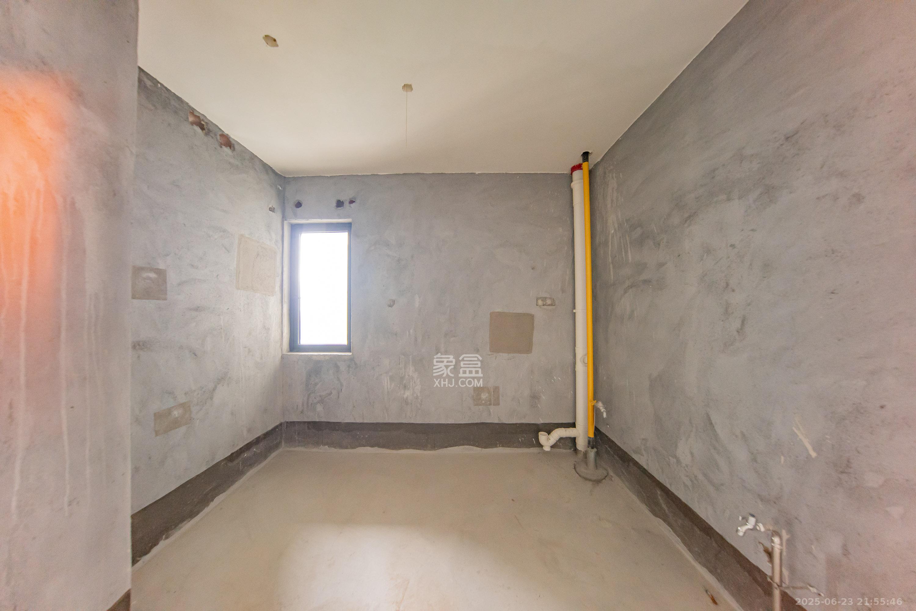 建投象山国际 4室2厅2卫 149.8万 建投象山国际 4室2厅2卫 149.8万厨房