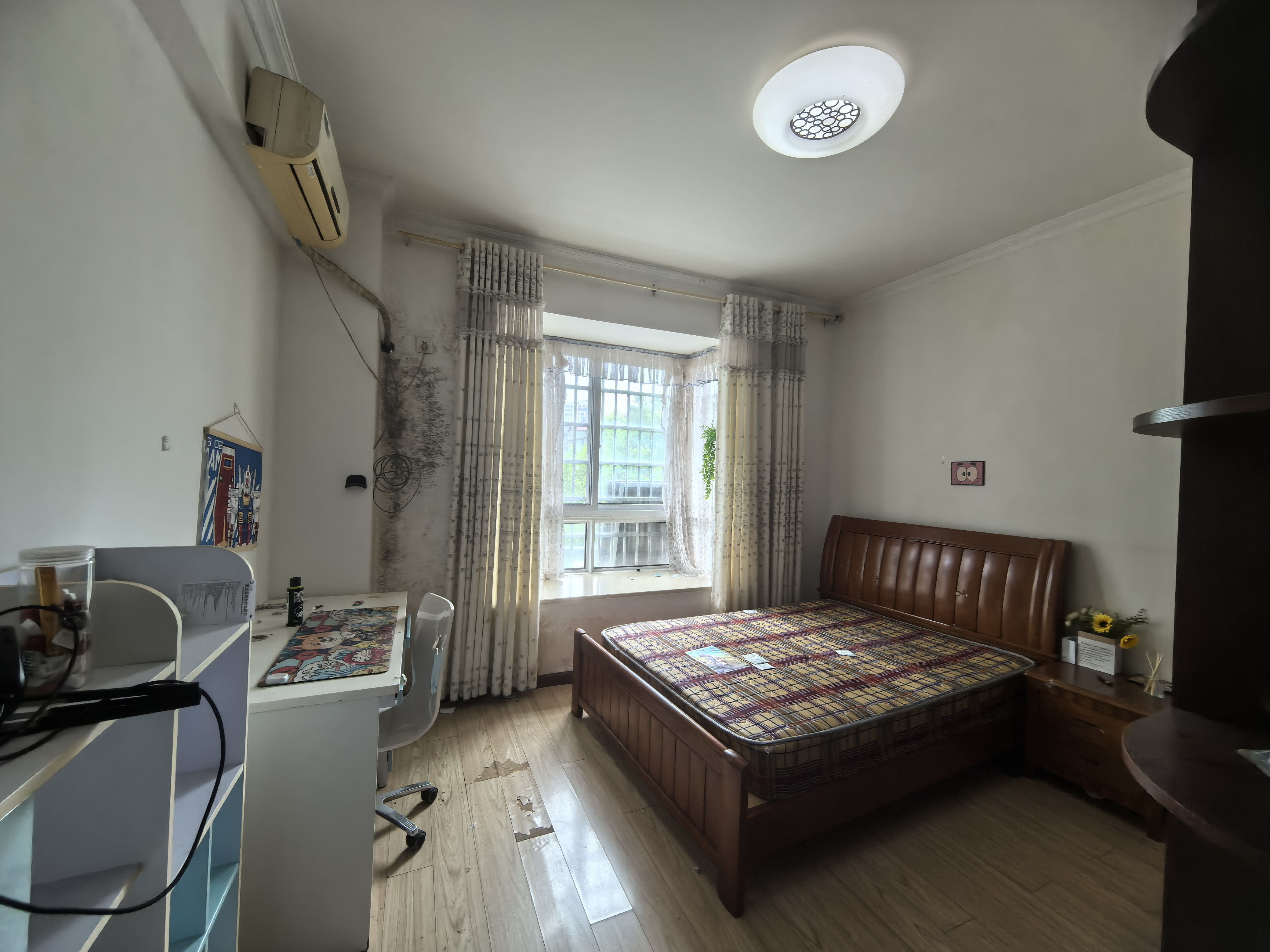 阳光水岸 3室2厅2卫 1300.0元/月 阳光水岸 3室2厅2卫 1300.0元/月室内图