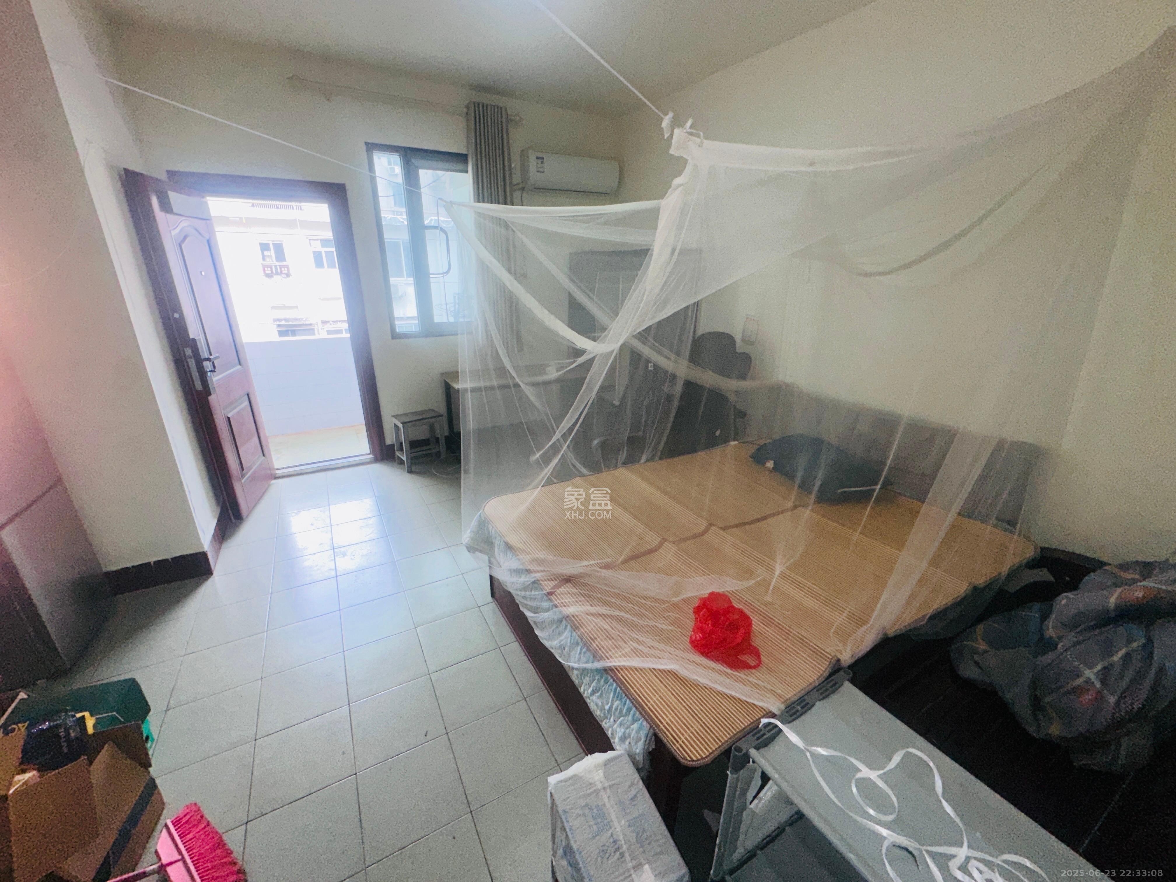 乔庄社区 1室0厅0卫 1000.0元/月 乔庄社区 1室0厅0卫 1000.0元/月室内图