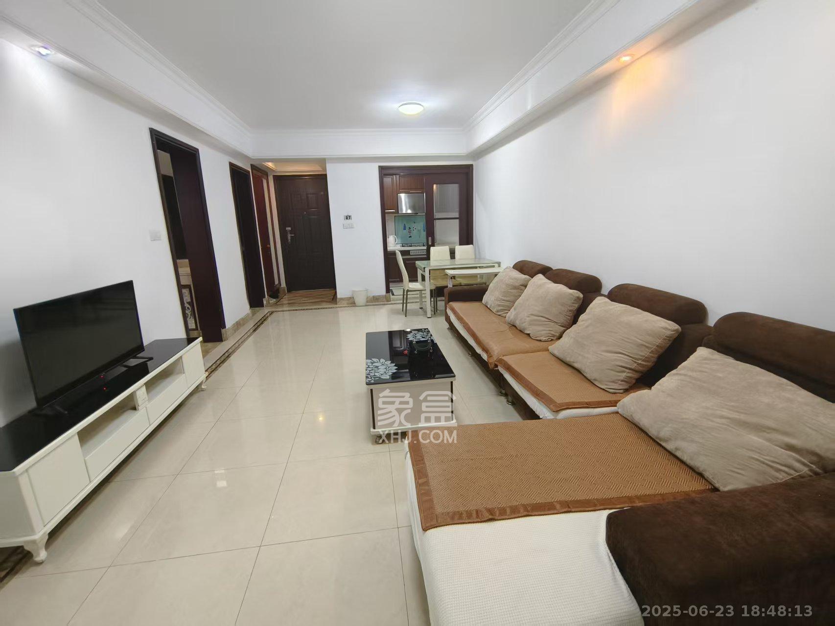 中海国际一期  3室2厅1卫    1900.0元/月室内图