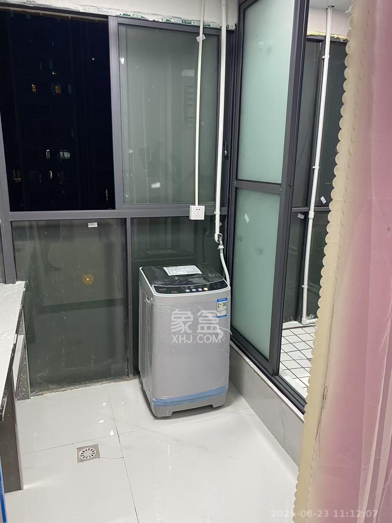 海伦春天  1室0厅0卫   980.00元/月