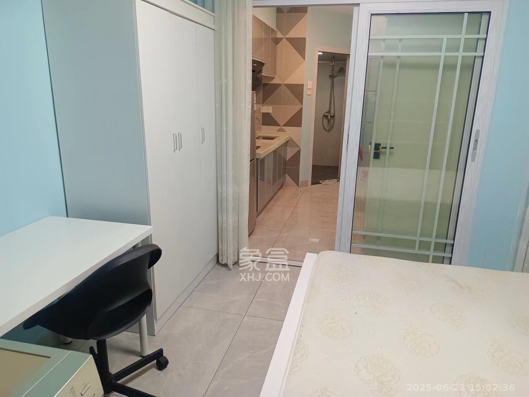 麓江春 2室2厅1卫 1500.0元/月 麓江春 2室2厅1卫 1500.0元/月室内图