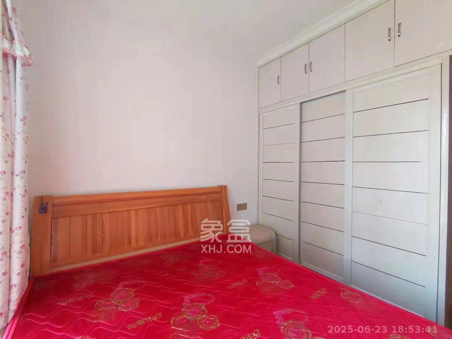 江山帝景雅典  3室2厅2卫    3000.0元/月 江山帝景雅典  3室2厅2卫    3000.0元/月