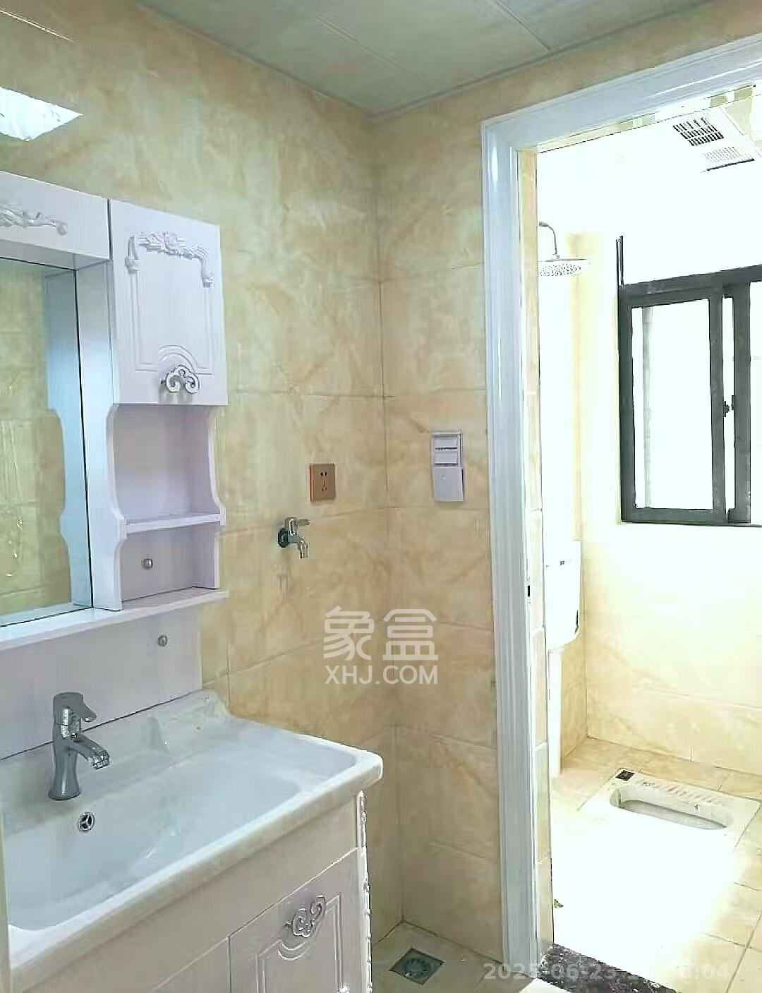 景塘家园  3室2厅1卫   2400.00元/月室内图