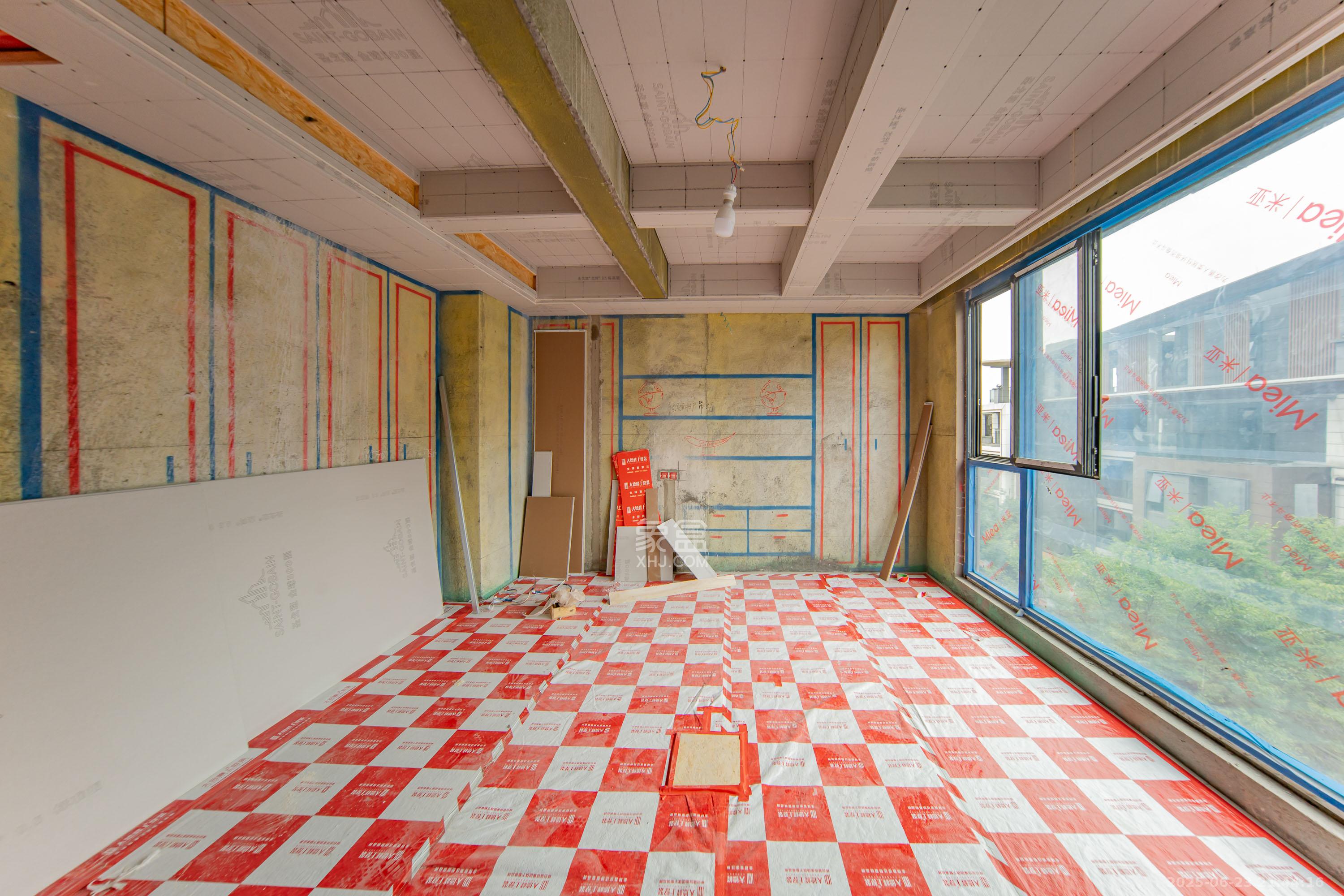 南山天岳 1室0厅0卫 280.0万 南山天岳 1室0厅0卫 280.0万卧室