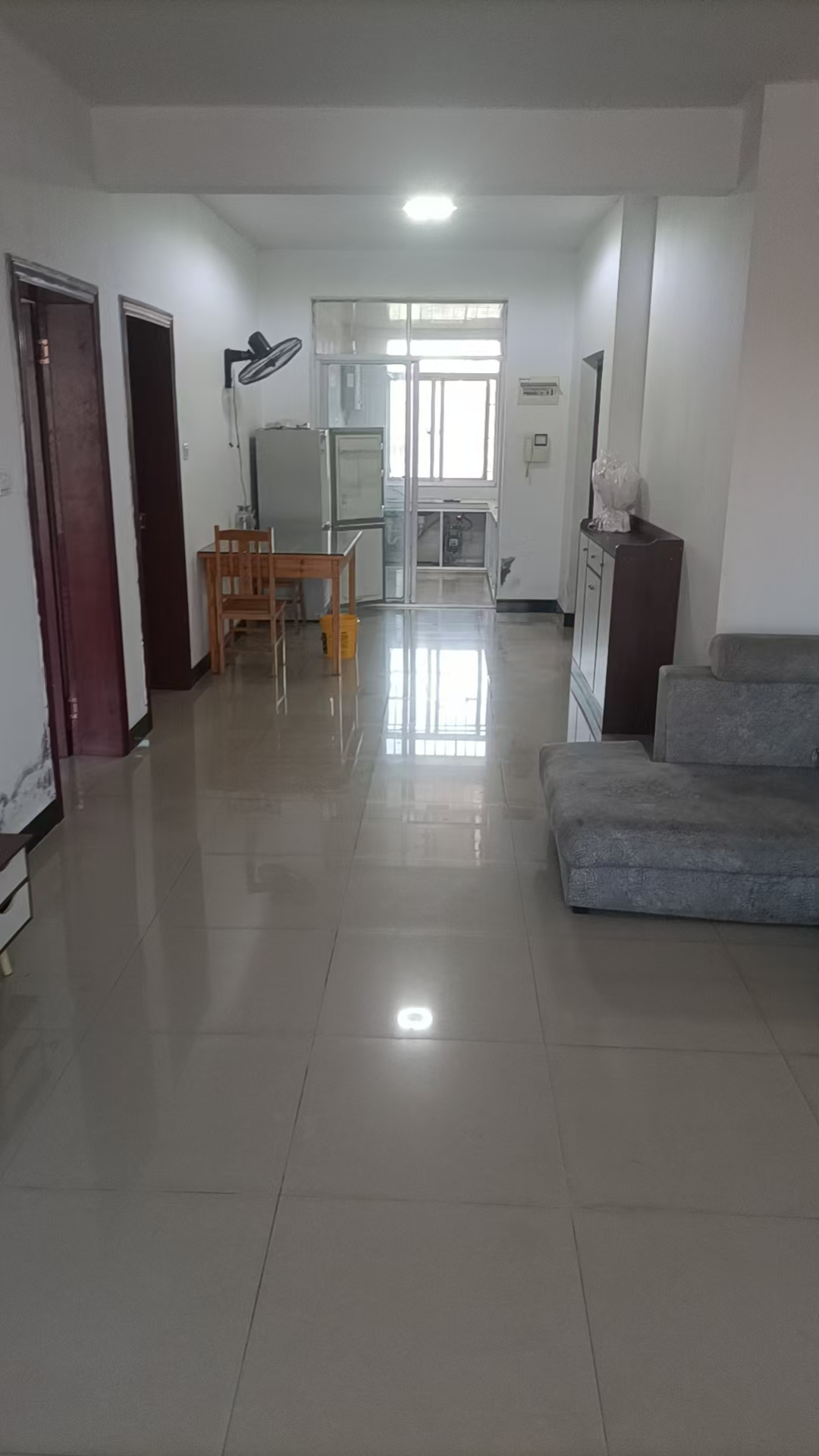 先锋新宇 2室2厅1卫 1700.0元/月 先锋新宇 2室2厅1卫 1700.0元/月户型图