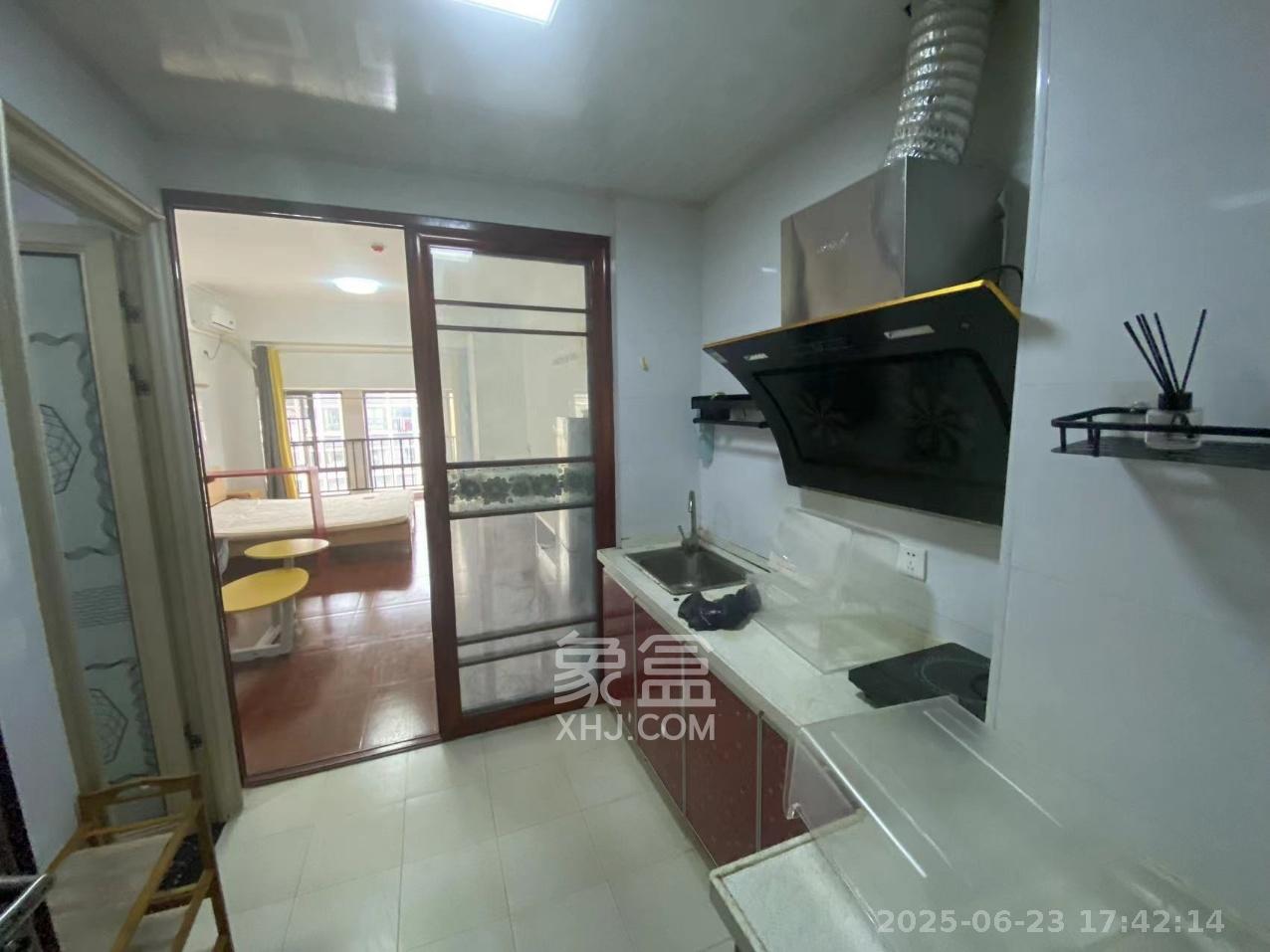 中建芙蓉嘉苑  1室1厅1卫    1200.0元/月 中建芙蓉嘉苑  1室1厅1卫    1200.0元/月室内图