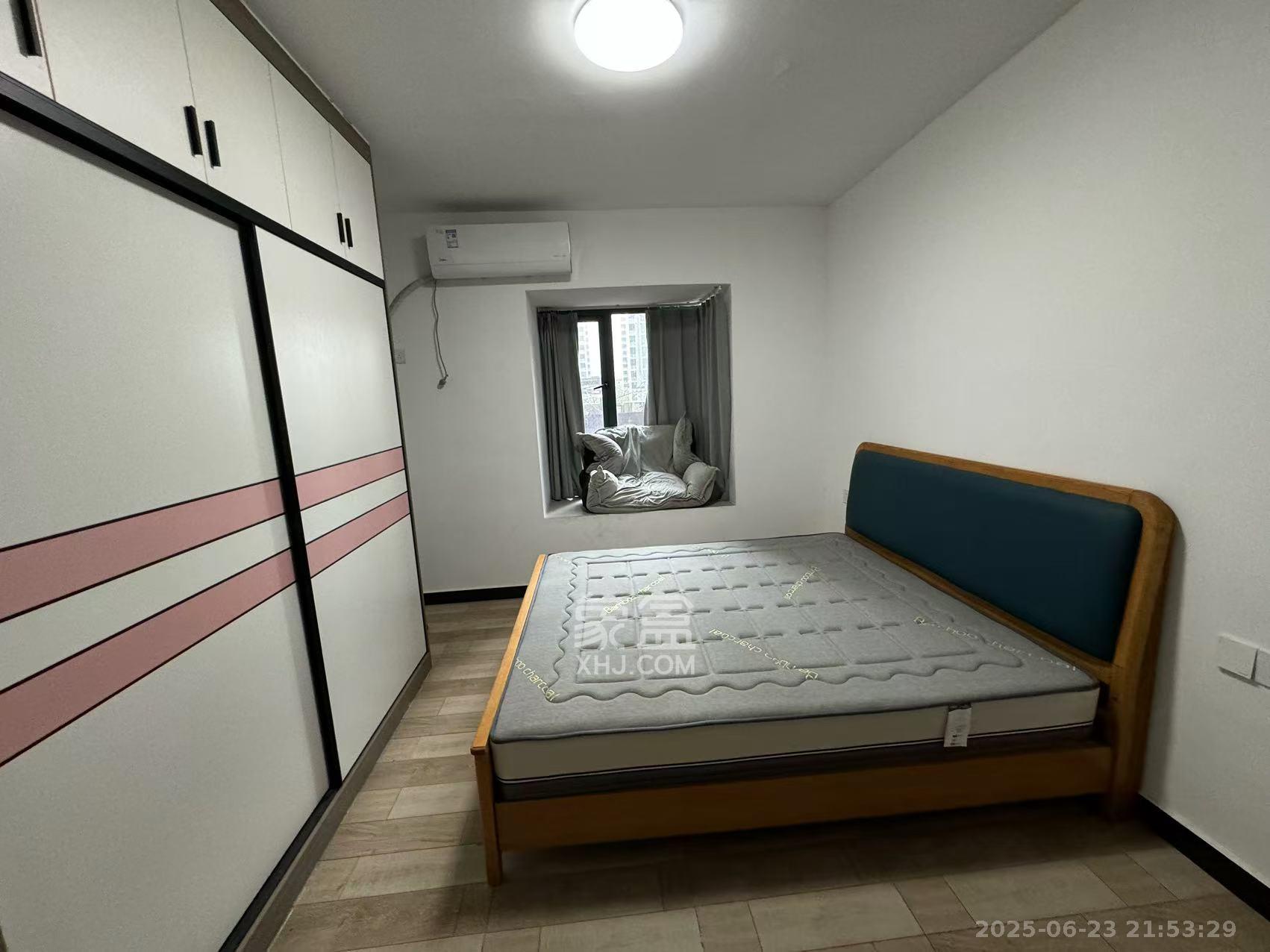 金湘苑(星澜之悦) 4室2厅2卫 2100.0元/月 金湘苑(星澜之悦) 4室2厅2卫 2100.0元/月室内图