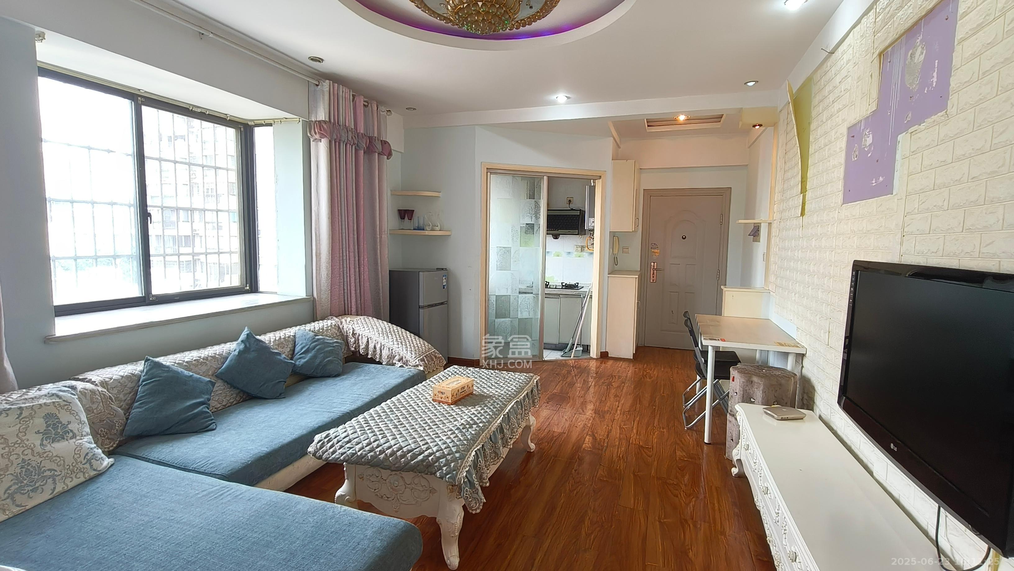 湘水一城(一期) 1室1厅1卫 1500.0元/月 湘水一城(一期) 1室1厅1卫 1500.0元/月室内图