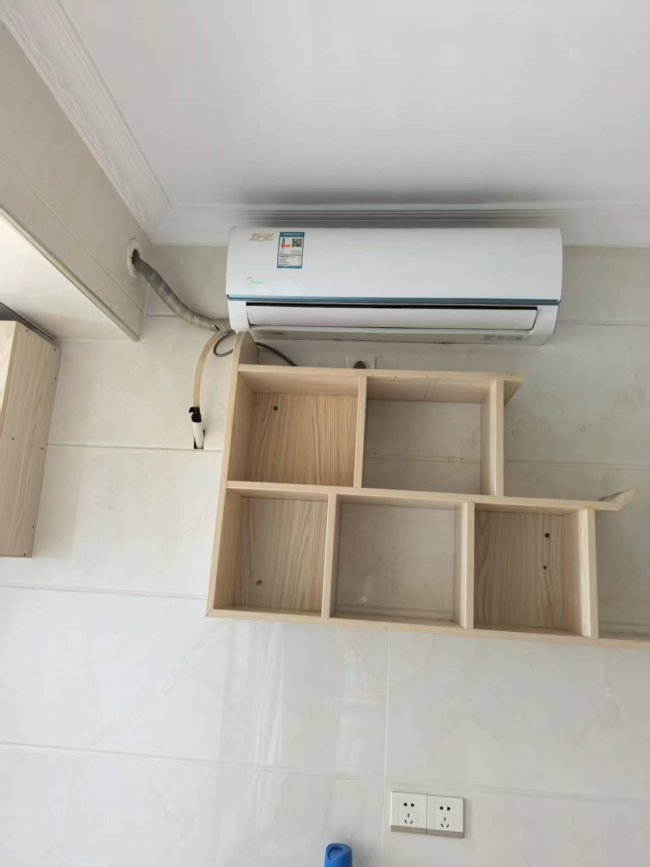 盛世时代广场  1室1厅1卫    1000.0元/月室内图