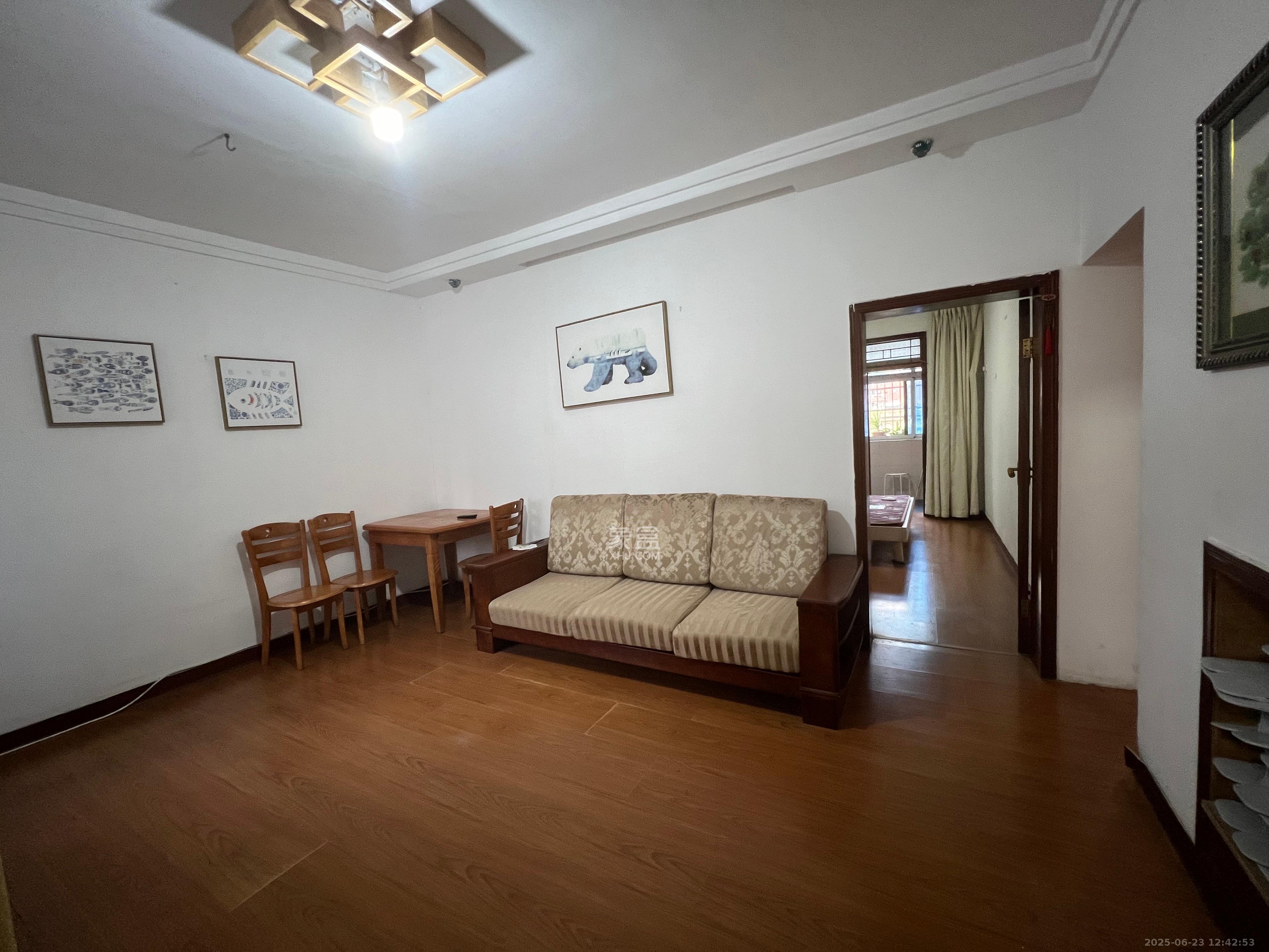 茅亭子 2室1厅1卫 2500.0元/月 茅亭子 2室1厅1卫 2500.0元/月室内图