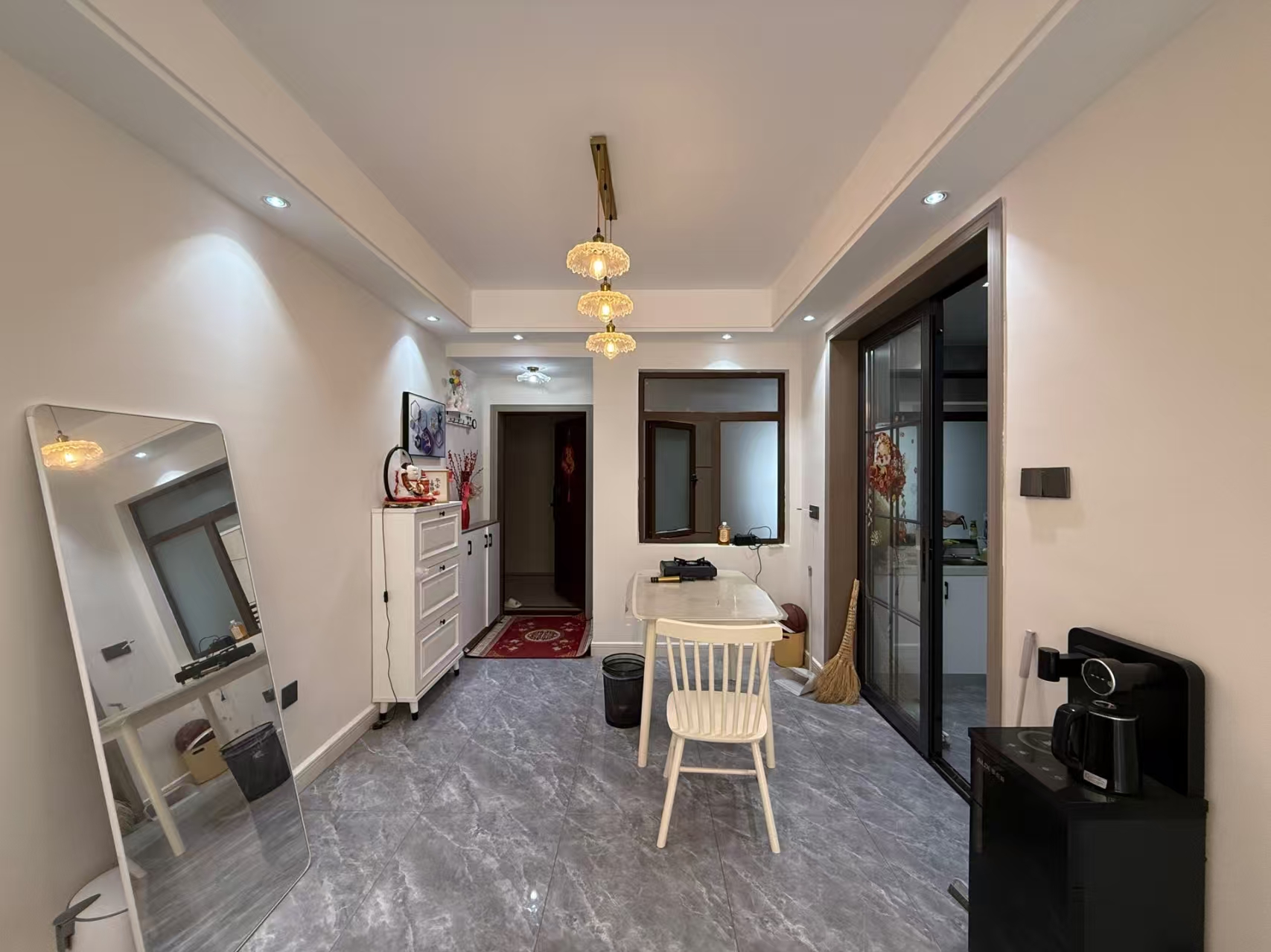 东宸江山里 3室2厅1卫 65.8万 东宸江山里 3室2厅1卫 65.8万客厅