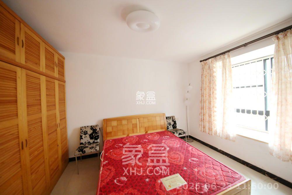 三江花中城 2室2厅1卫 2200.0元/月 三江花中城 2室2厅1卫 2200.0元/月室内图