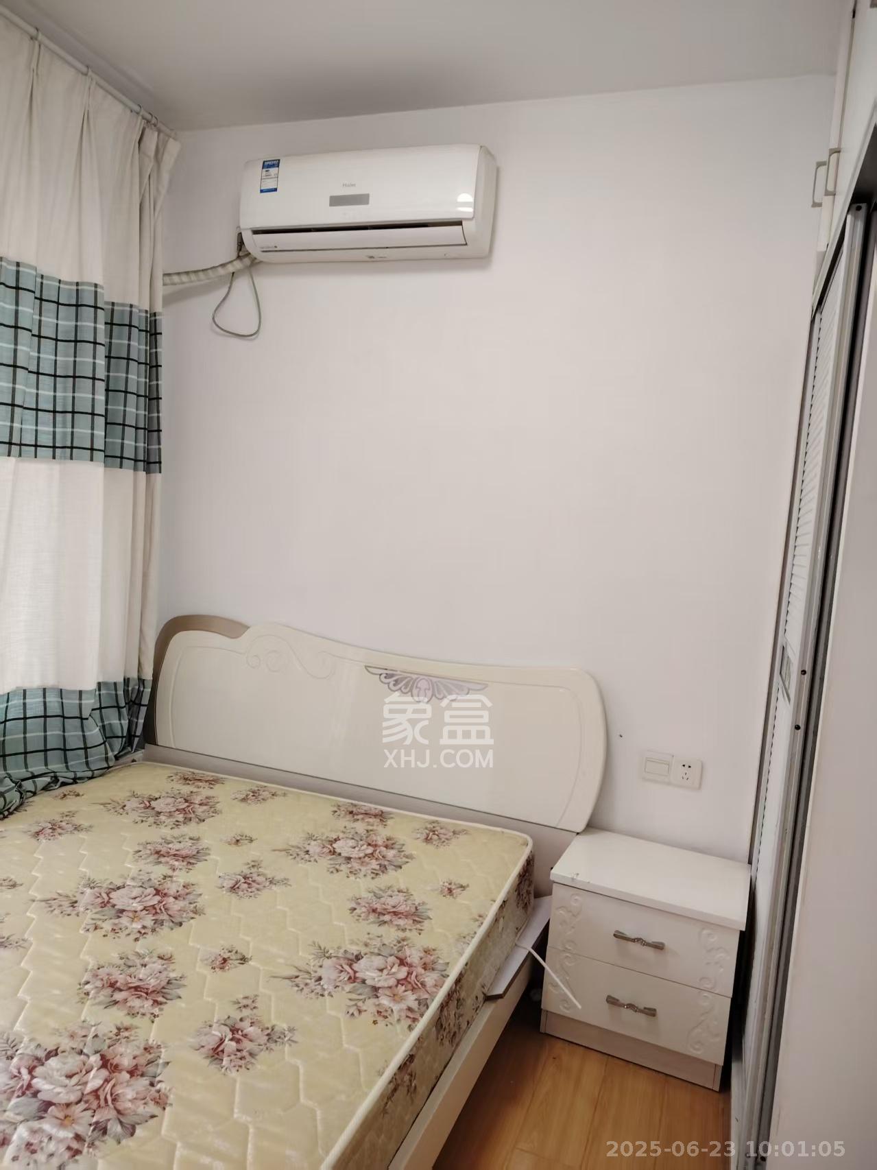 中建芙蓉嘉苑  3室2厅1卫    2400.0元/月 中建芙蓉嘉苑  3室2厅1卫    2400.0元/月室内图