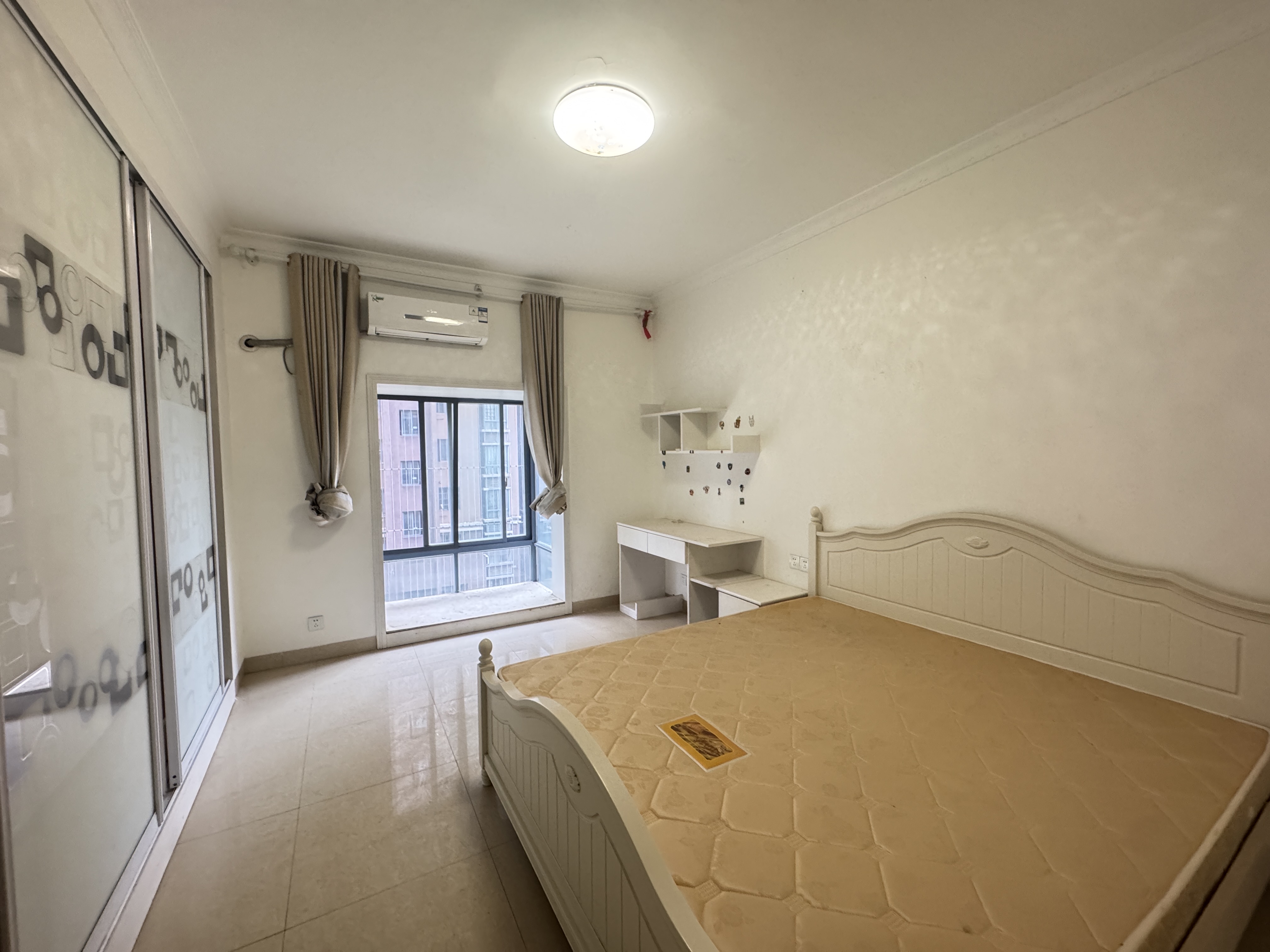 尚书房 3室0厅0卫 2000.0元/月 尚书房 3室0厅0卫 2000.0元/月室内图