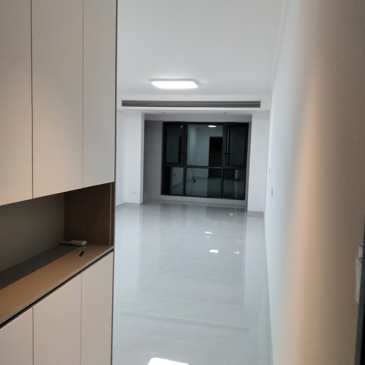 和悦宸居 3室2厅2卫 2400.0元/月 和悦宸居 3室2厅2卫 2400.0元/月室内图