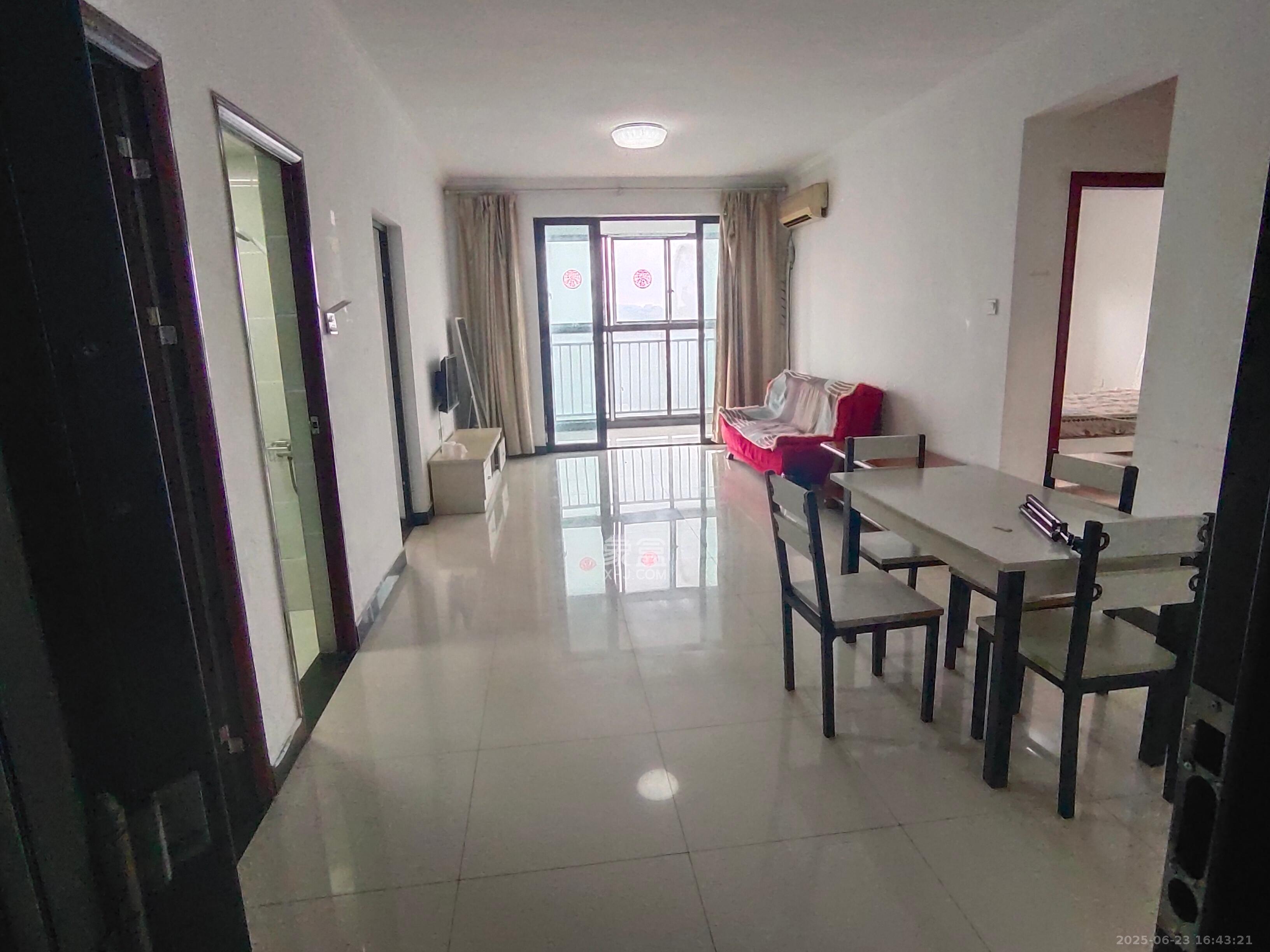 南枫时光 3室1厅1卫 2500.0元/月 南枫时光 3室1厅1卫 2500.0元/月室内图