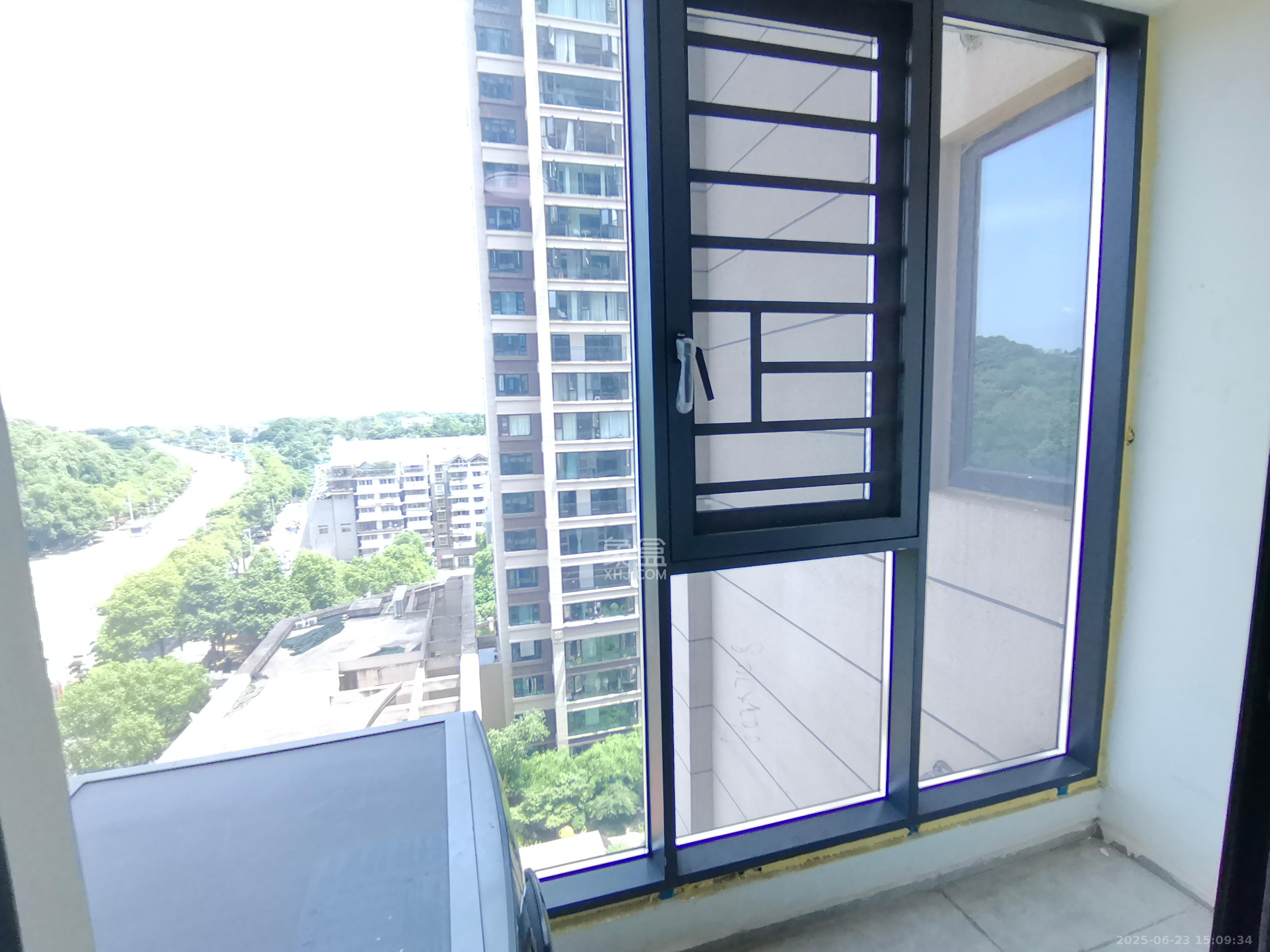 金茂建发泊悦  4室2厅2卫   4000.00元/月室内图
