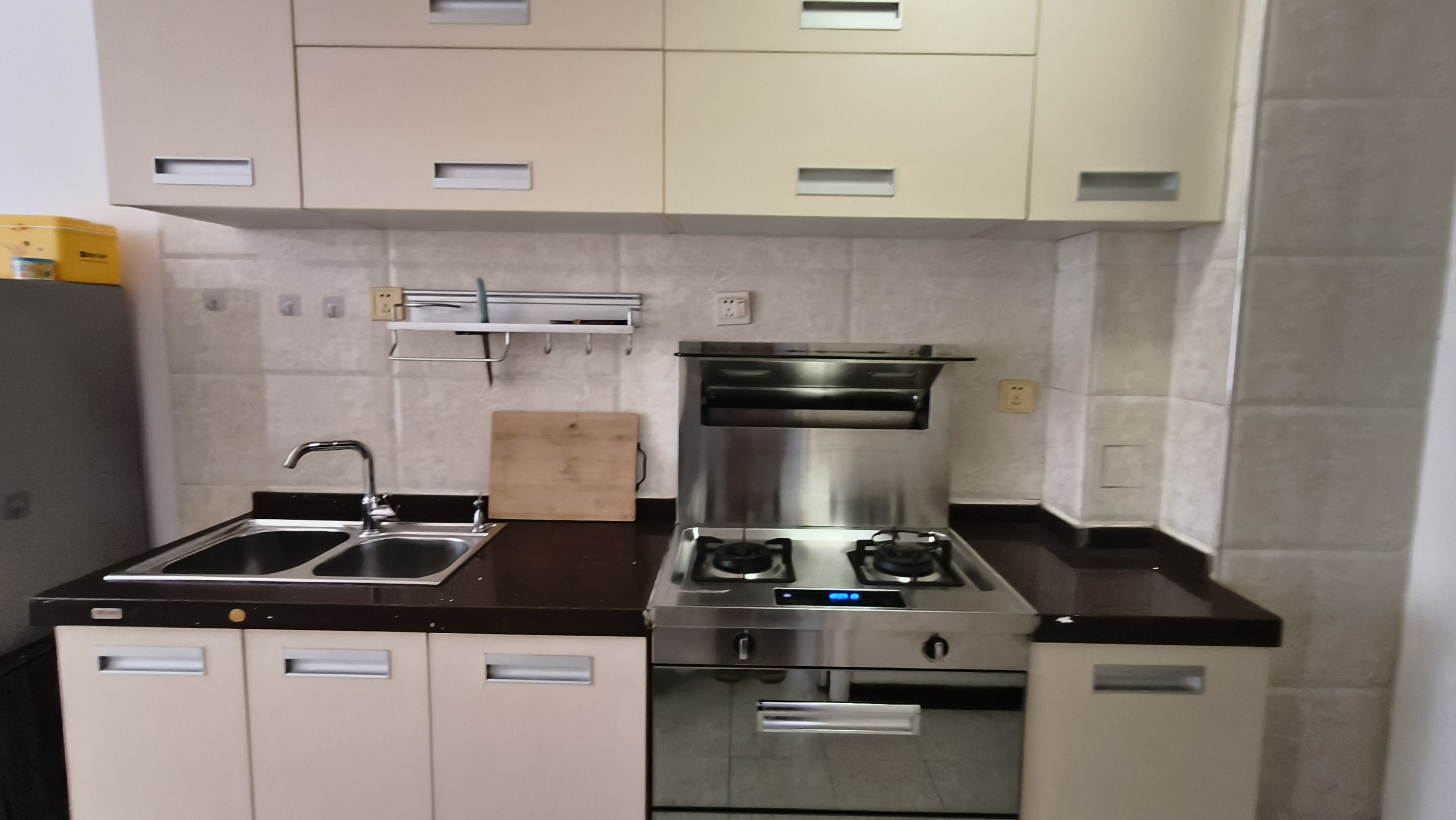 天门壹号 1室1厅1卫 850.0元/月 天门壹号 1室1厅1卫 850.0元/月室内图