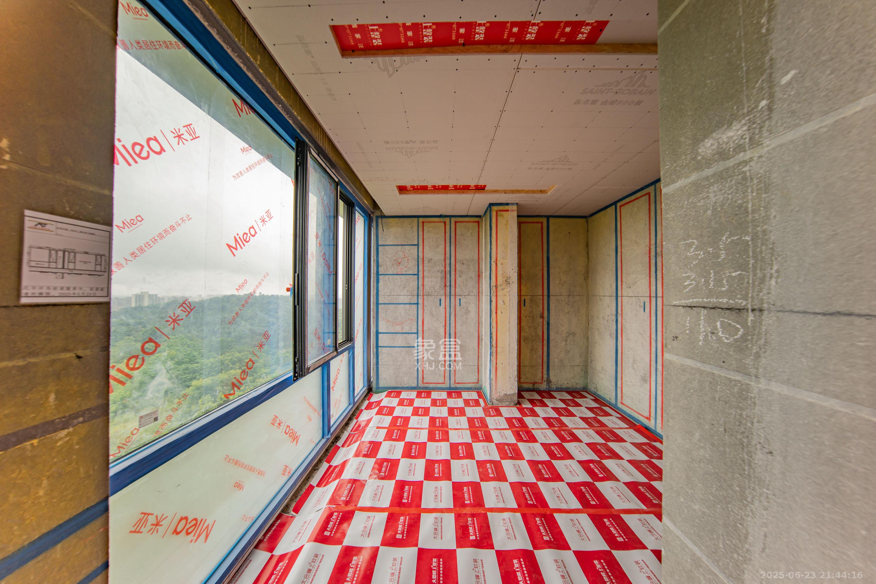 南山天岳 1室0厅0卫 280.0万 南山天岳 1室0厅0卫 280.0万阳台