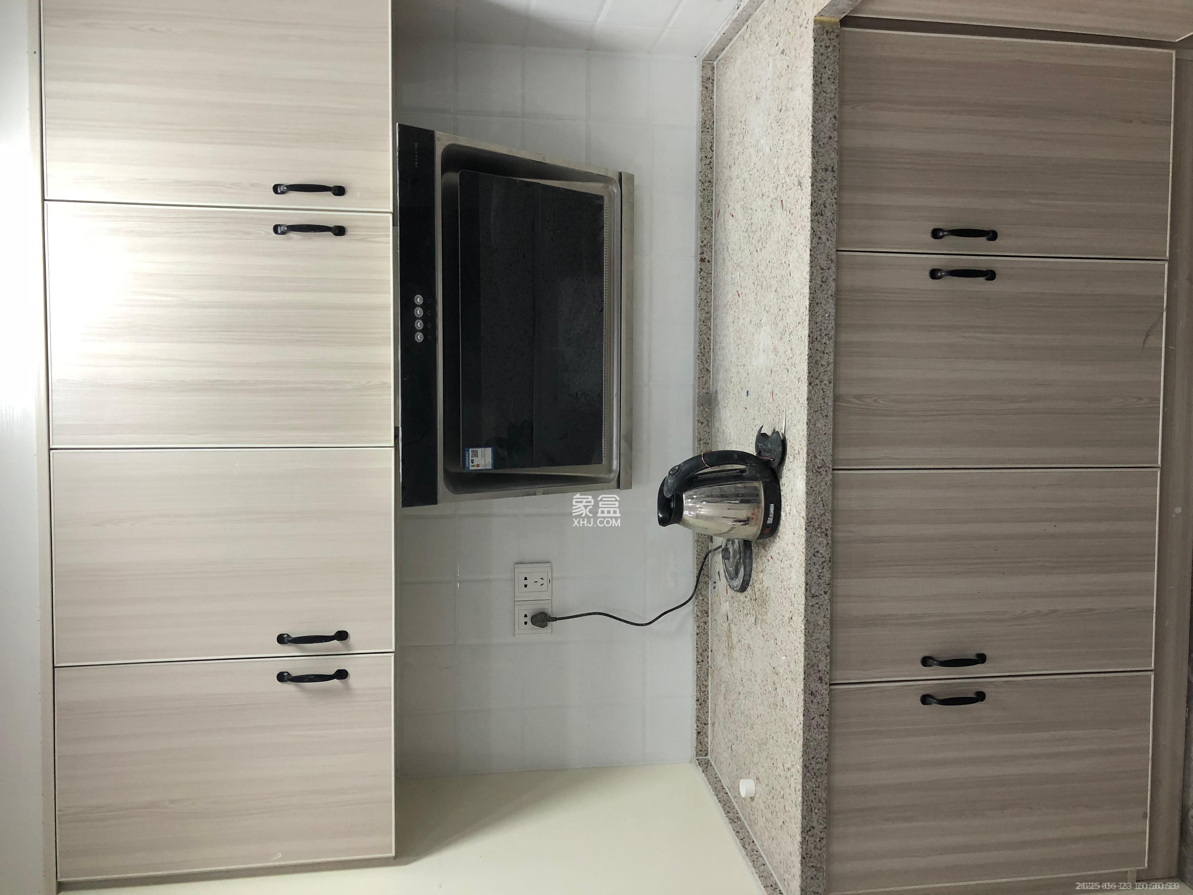 蓝光雍锦阁 1室1厅1卫 1500.0元/月 蓝光雍锦阁 1室1厅1卫 1500.0元/月室内图