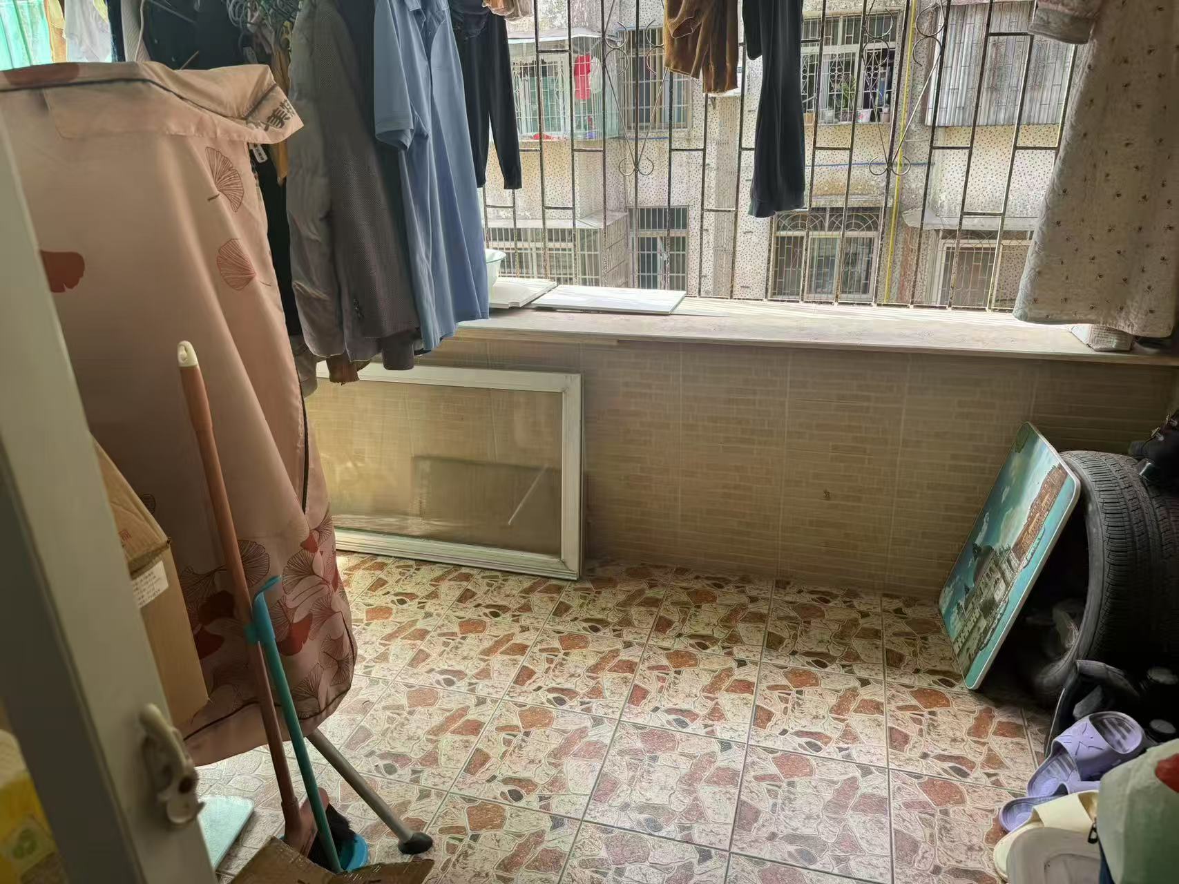 美舍小区（美舍河开发区）  3室2厅2卫   110.00万室内图