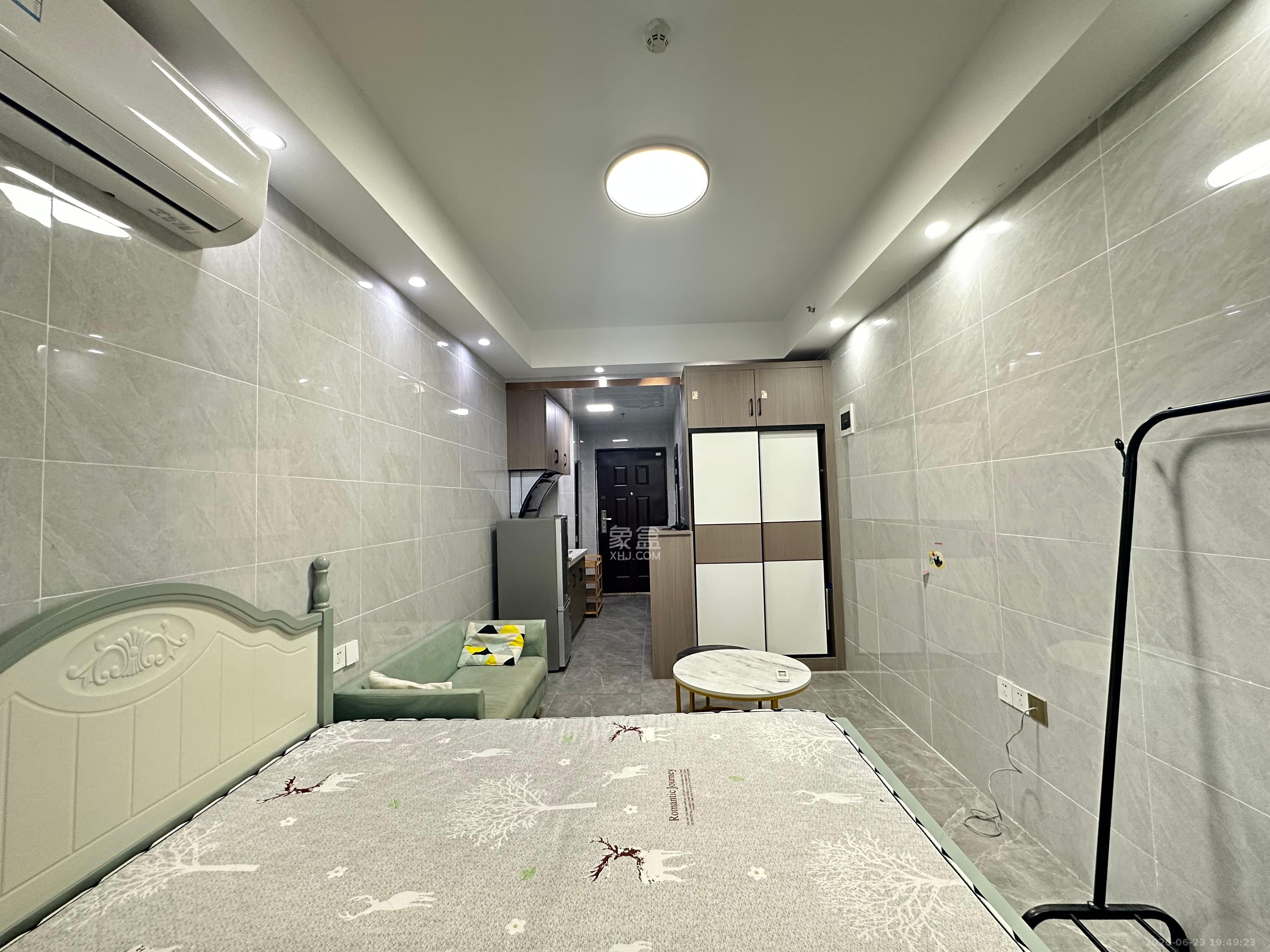 保利麓谷林语I区  1室1厅1卫   1600.00元/月