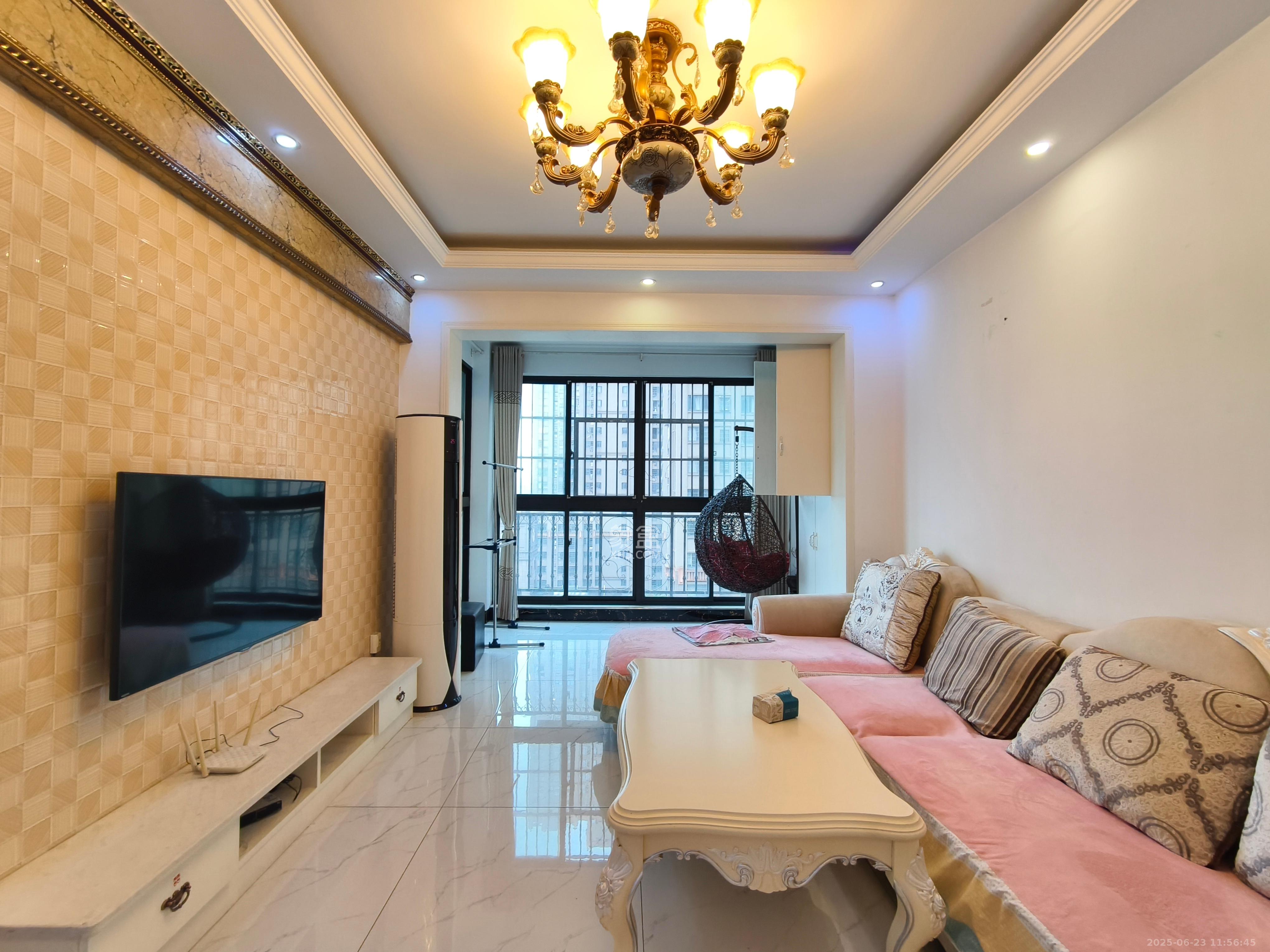 康桥长郡 3室2厅1卫 2500.0元/月 康桥长郡 3室2厅1卫 2500.0元/月室内图