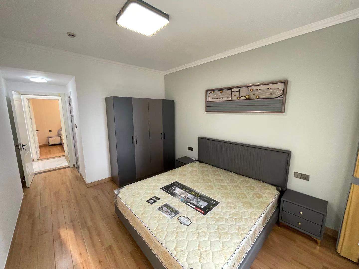 尚运上品 3室2厅2卫 6500.00元/月 尚运上品 3室2厅2卫 6500.00元/月室内图