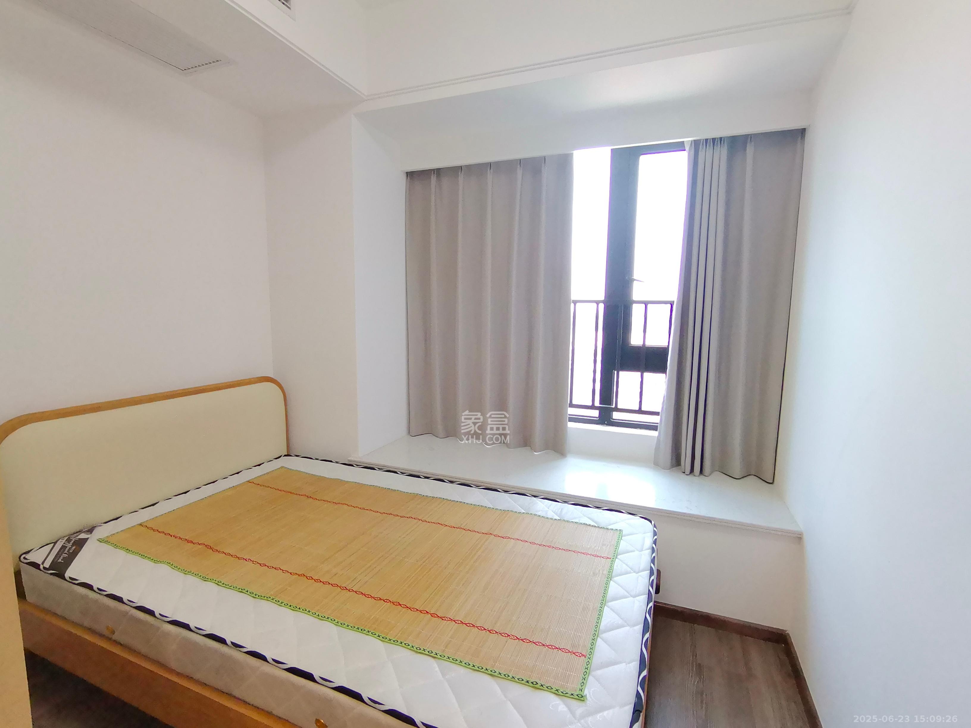 金茂建发泊悦  4室2厅2卫   4000.00元/月室内图