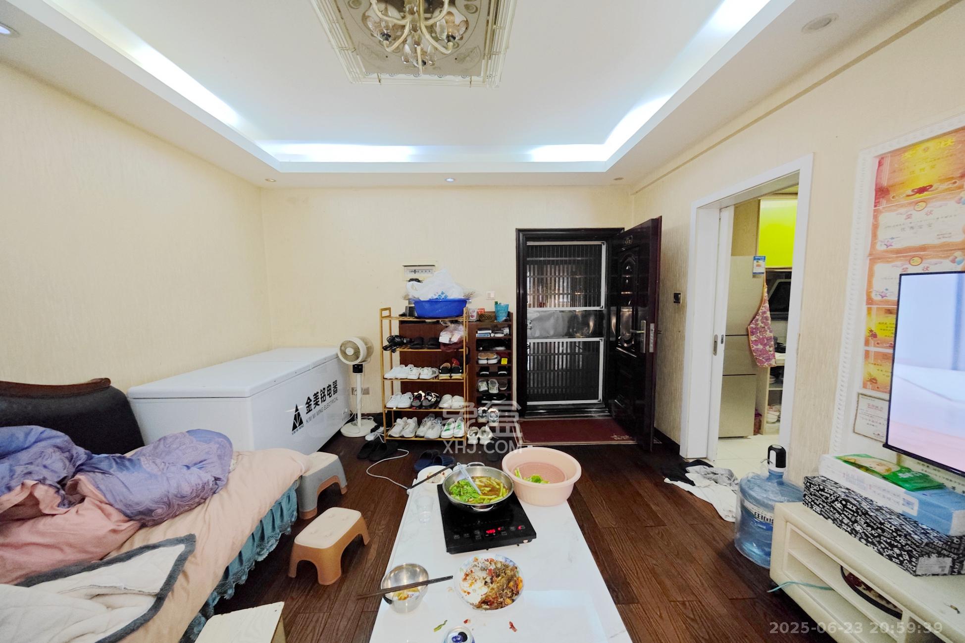 芒果天地(芒果雅苑) 2室1厅1卫 34.6万 芒果天地(芒果雅苑) 2室1厅1卫 34.6万客厅