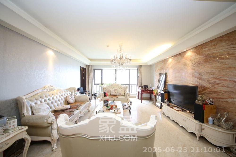 华远华中心  4室2厅3卫    11000.0元/月 华远华中心  4室2厅3卫    11000.0元/月