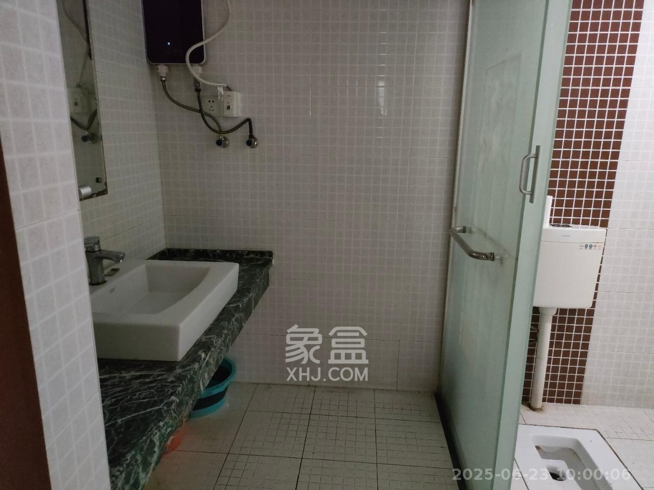 湘江世纪城贯江苑  3室2厅2卫   2200.00元/月室内图