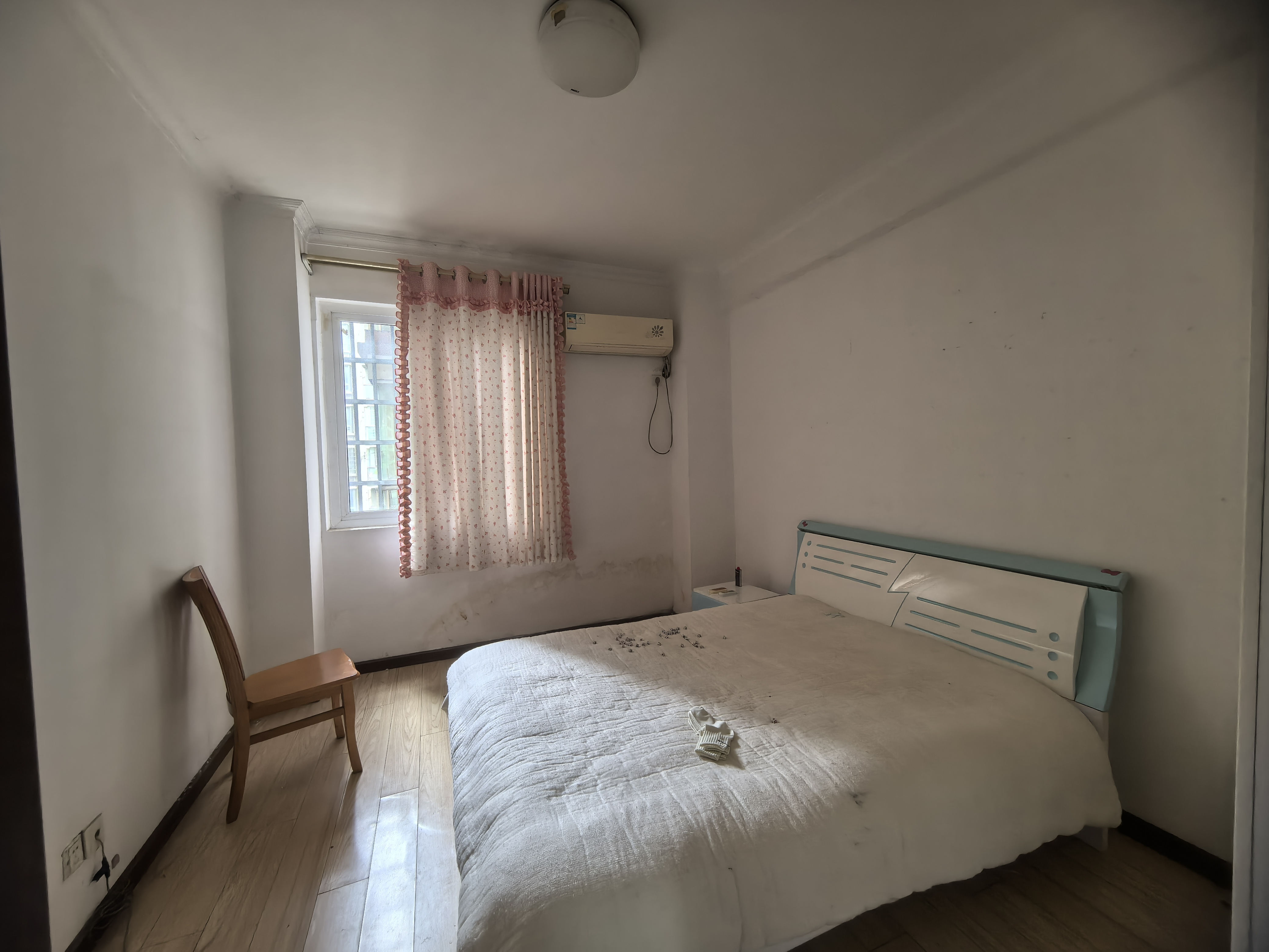 阳光水岸 3室2厅2卫 1300.0元/月 阳光水岸 3室2厅2卫 1300.0元/月室内图