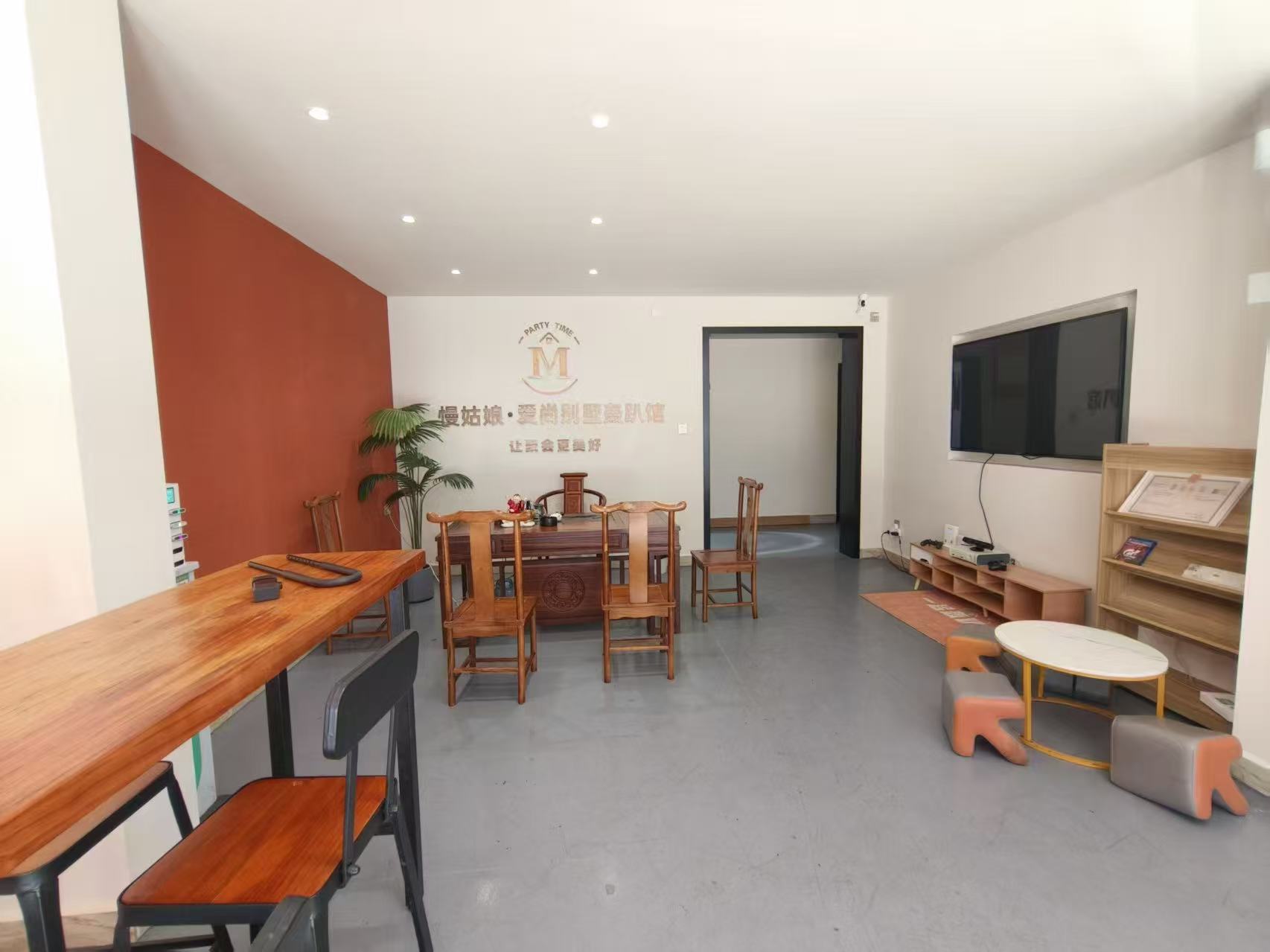 金贸小区 10室3厅1卫 26800.0元/月 金贸小区 10室3厅1卫 26800.0元/月室内图