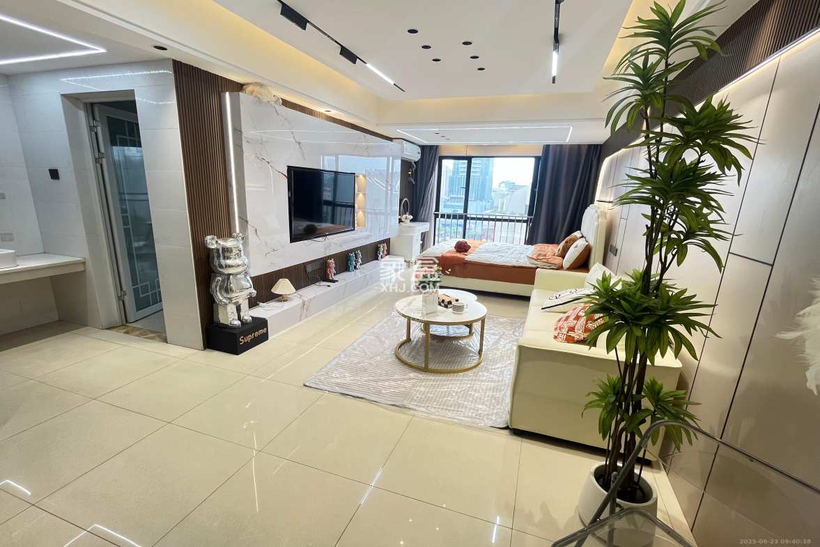 锦泰东环国际  1室1厅1卫    2598.0元/月 锦泰东环国际  1室1厅1卫    2598.0元/月室内图